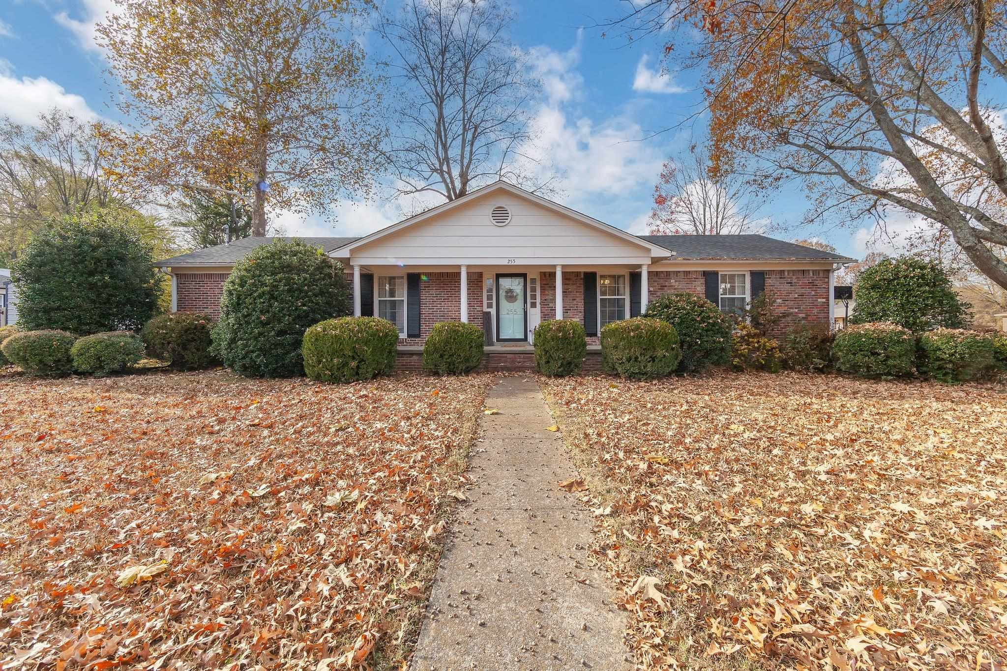 255 Channing Way