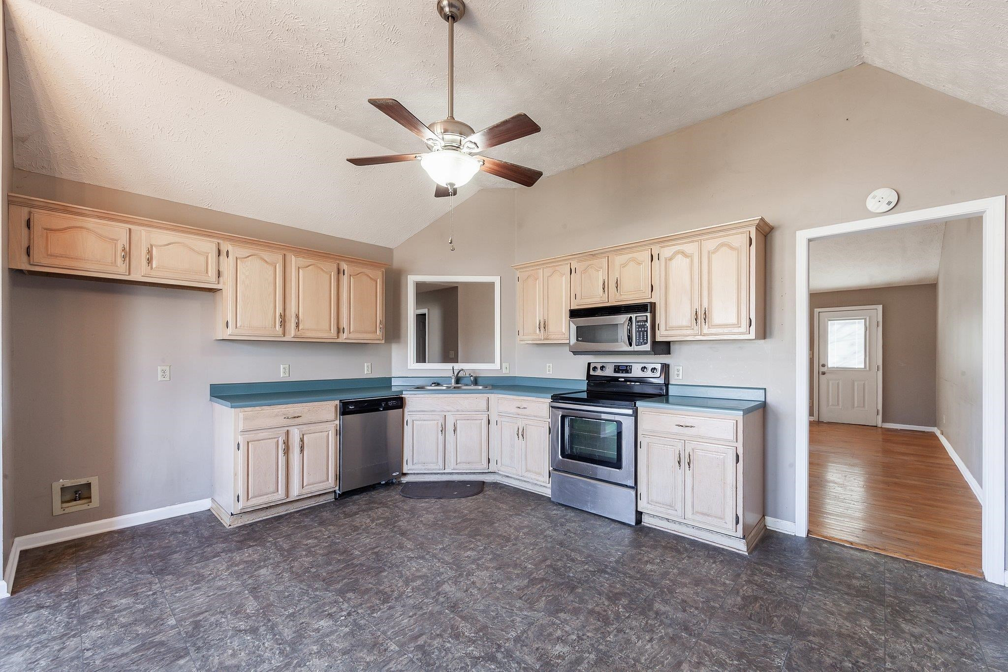 310 Maddox Drive Drive