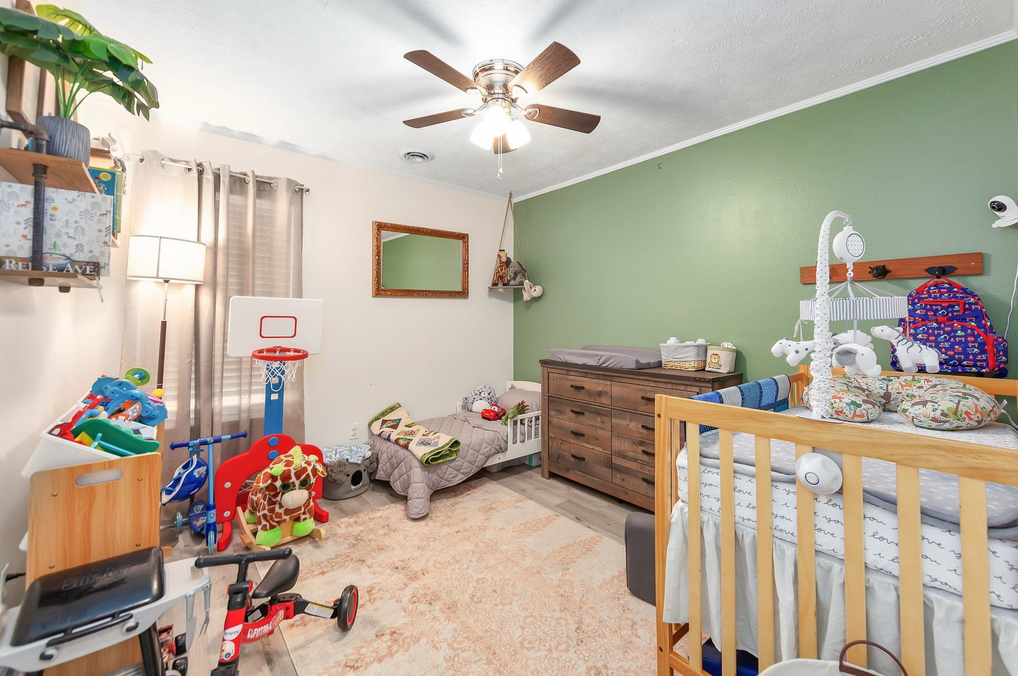 37 NETHERWOOD Drive
