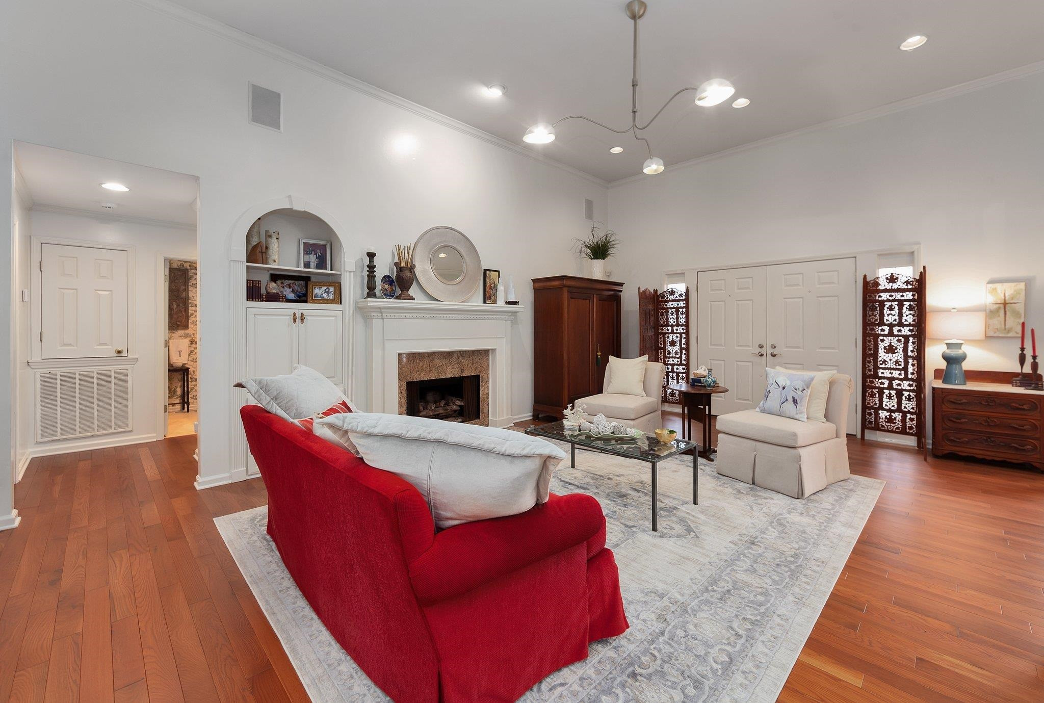 386 Weatheridge Drive