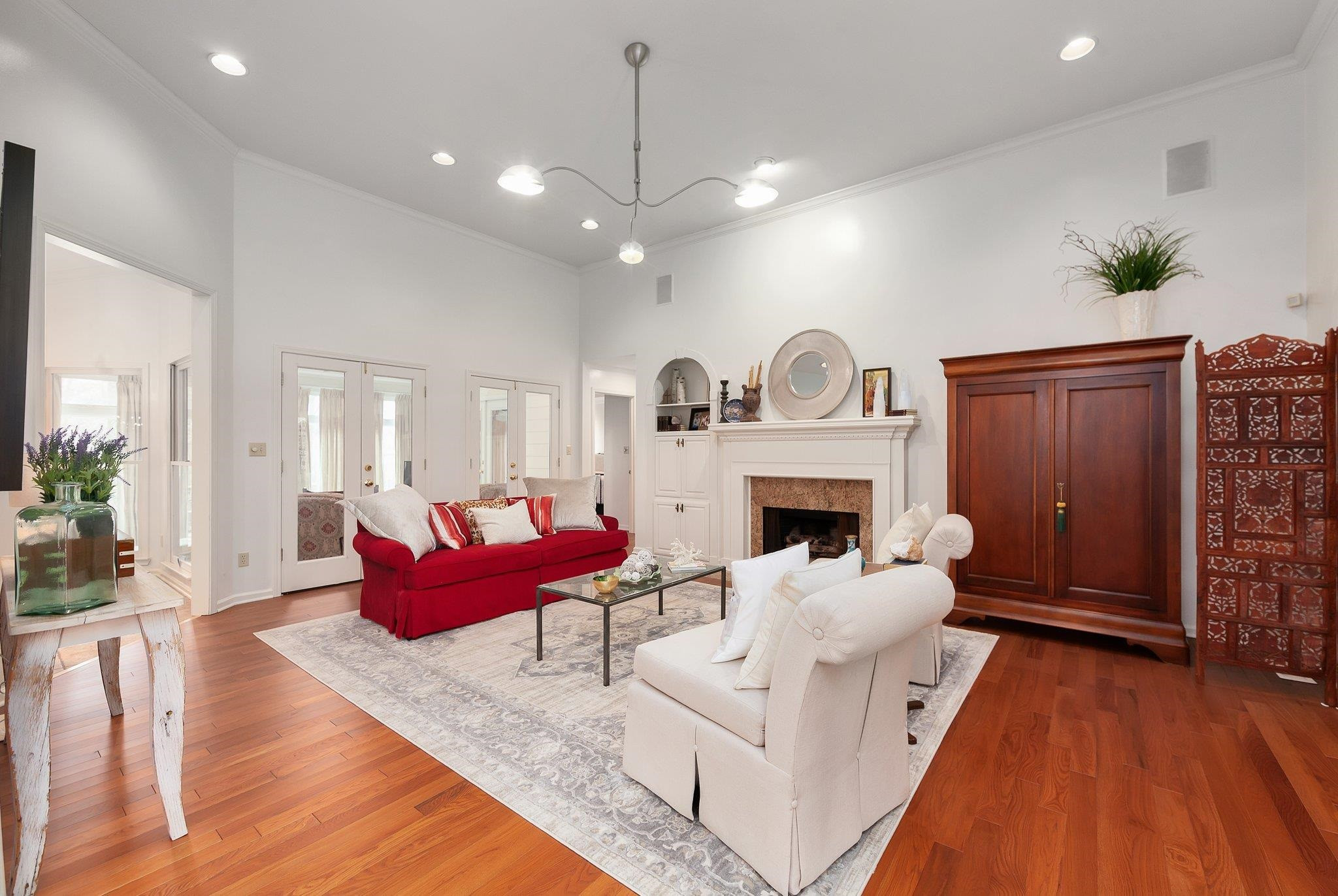 386 Weatheridge Drive