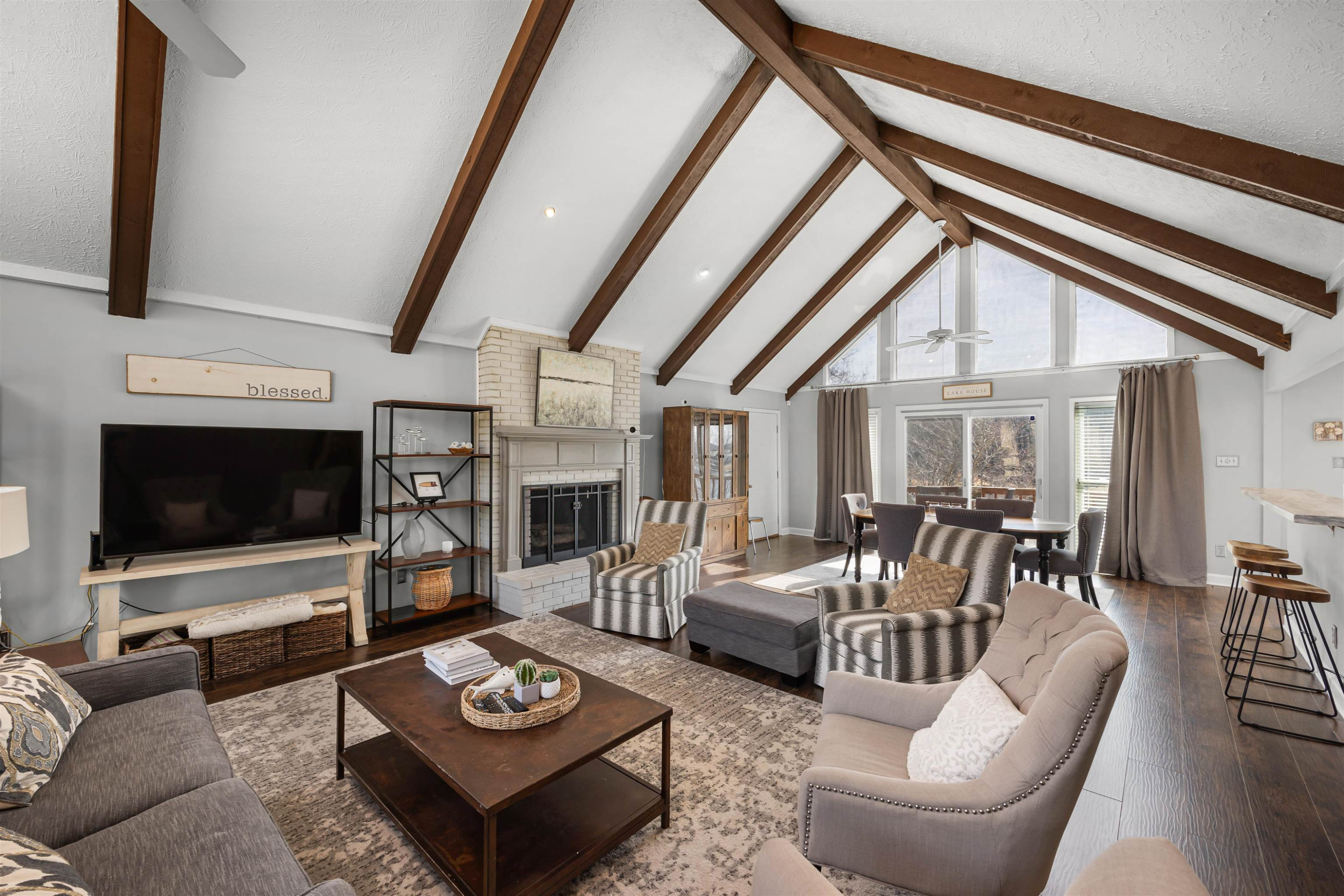 125 Scenic Circle