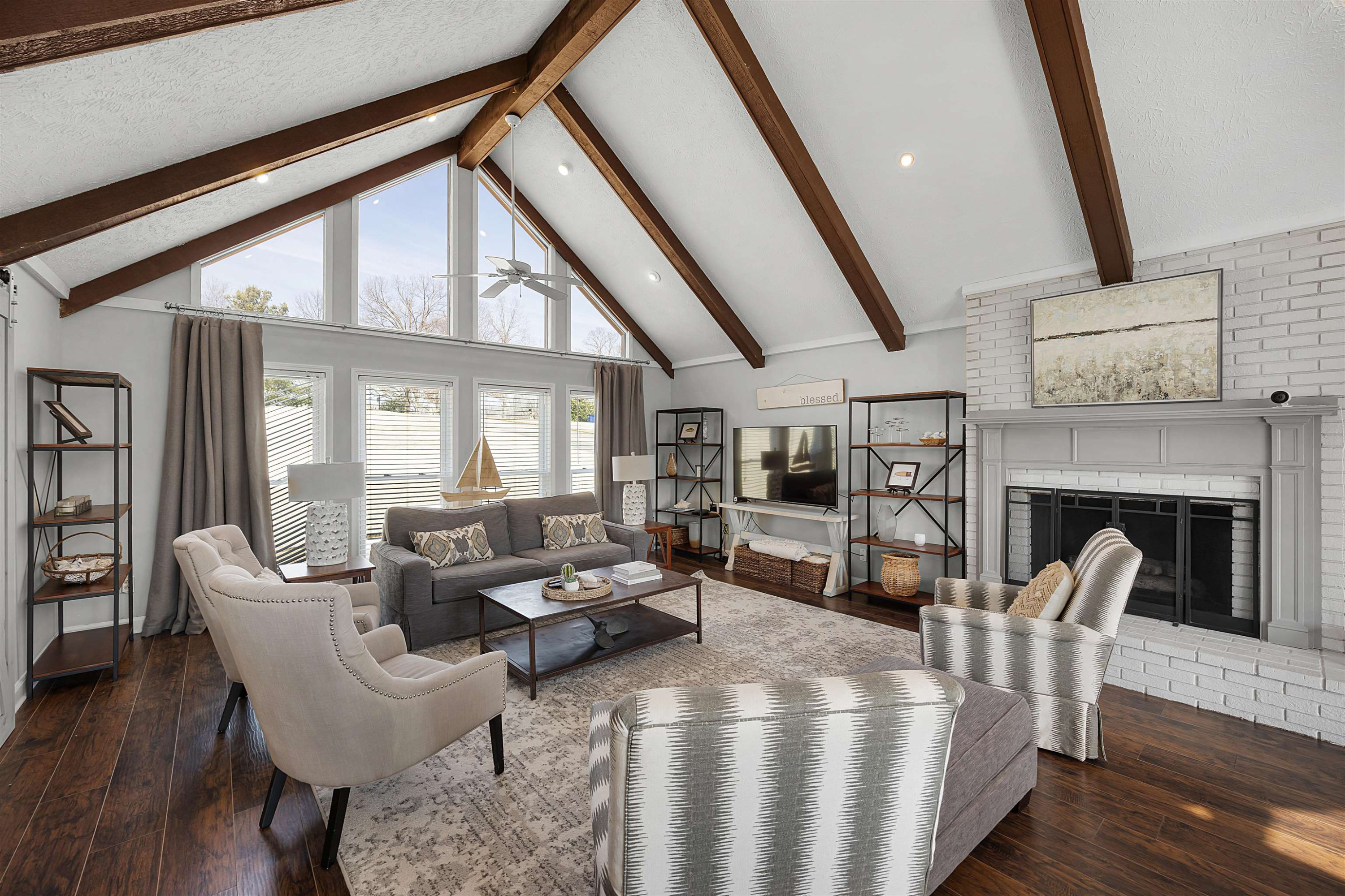 125 Scenic Circle