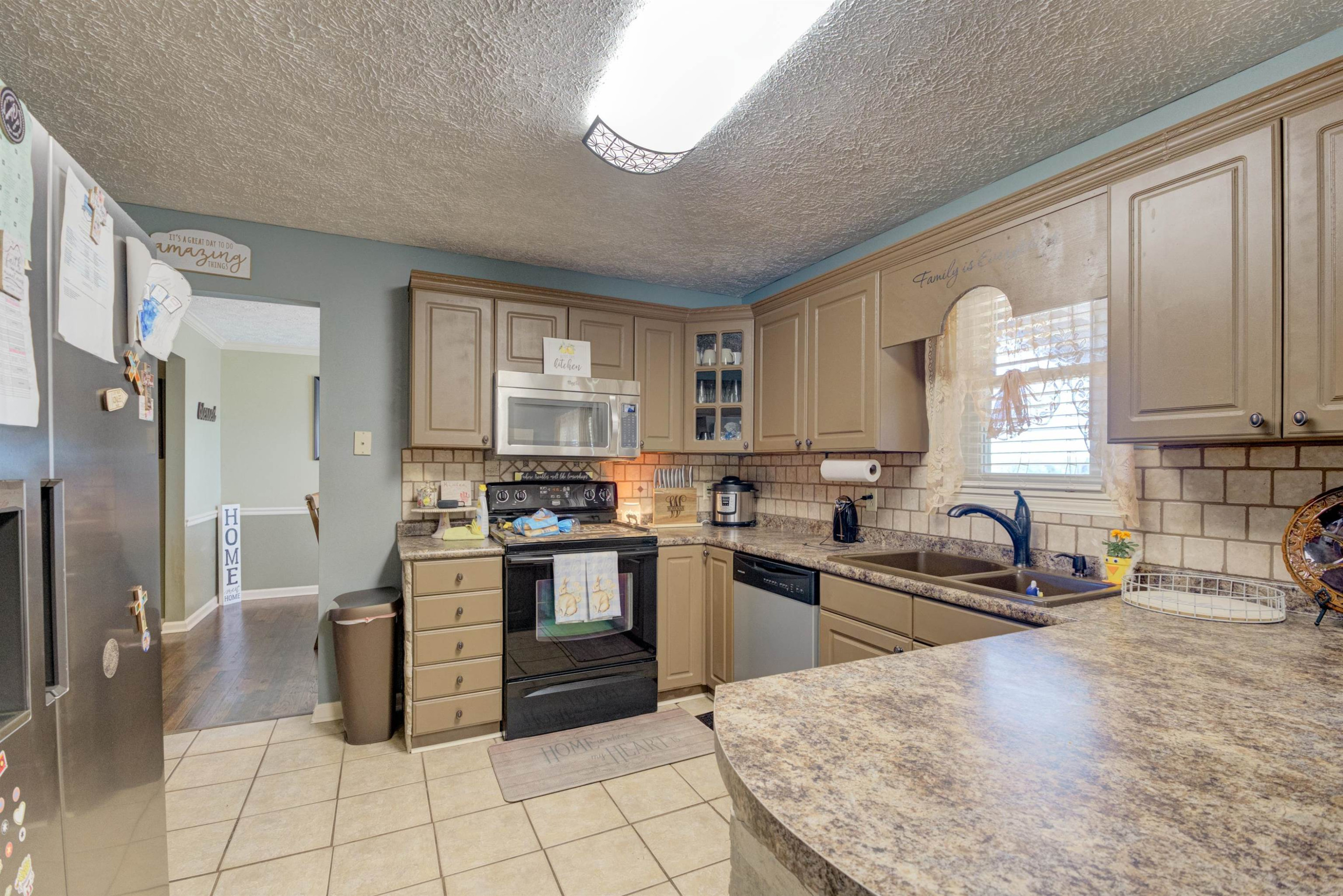 513 State Rt 187 Highway