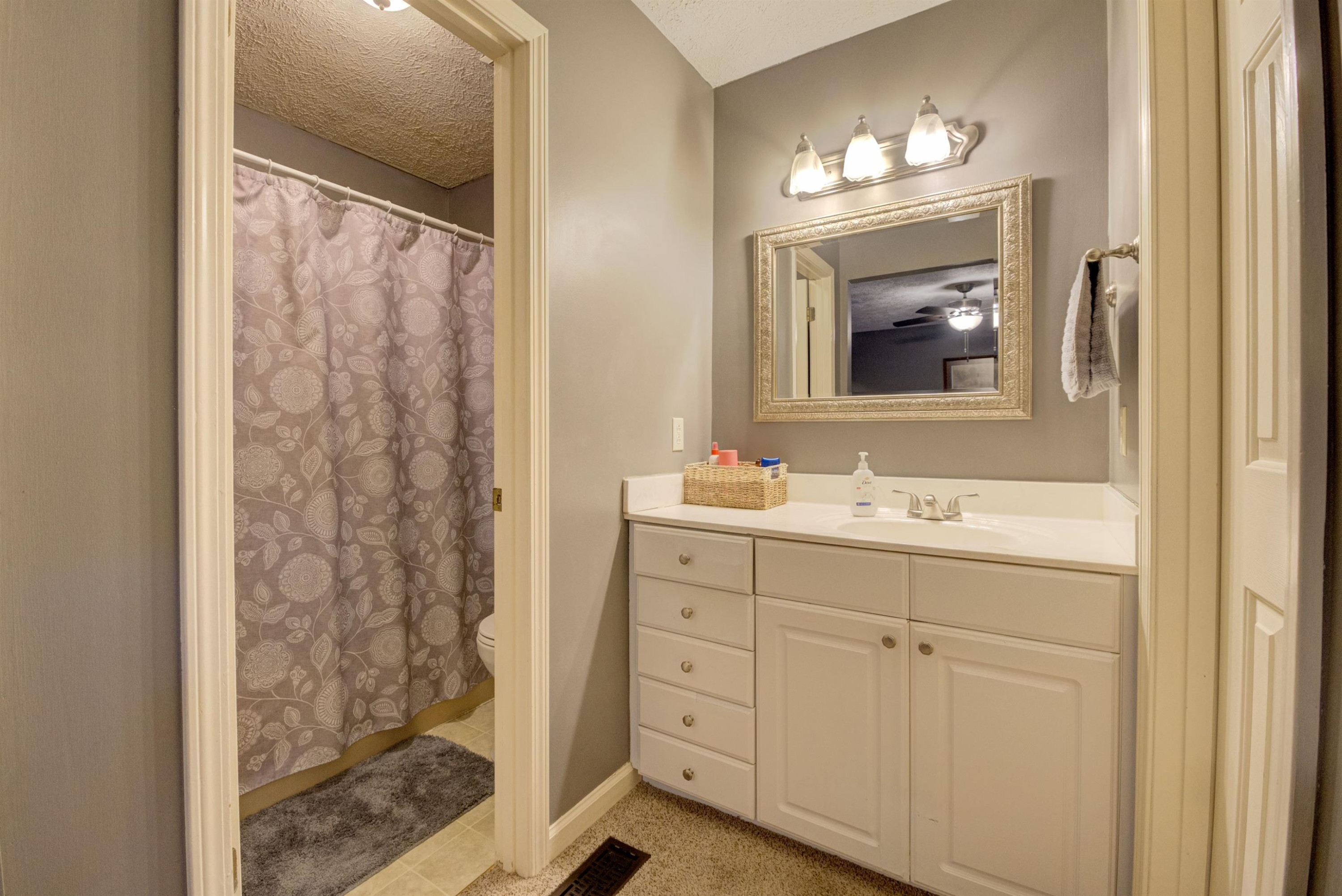 513 State Rt 187 Highway