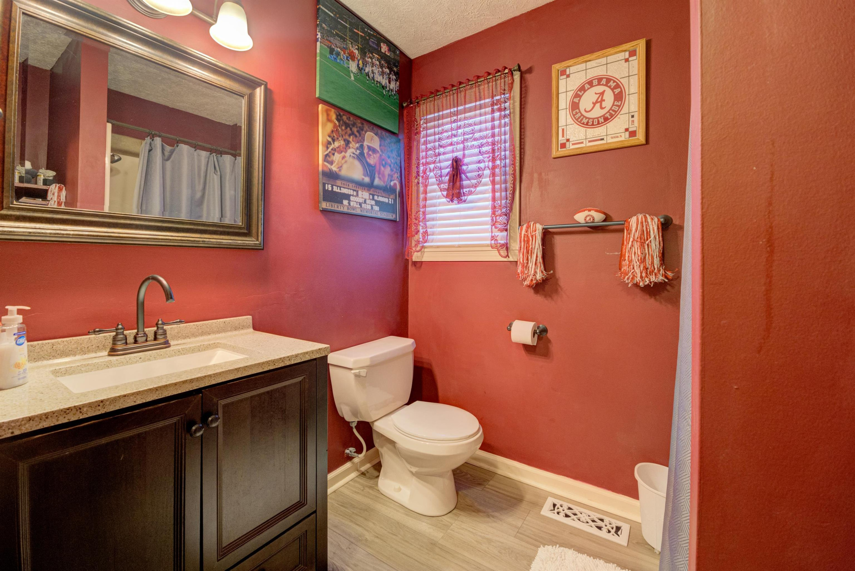 513 State Rt 187 Highway