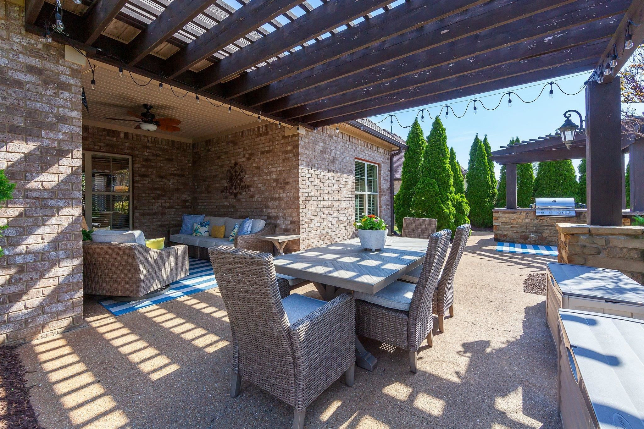 36 Cross Pointe Dr Drive