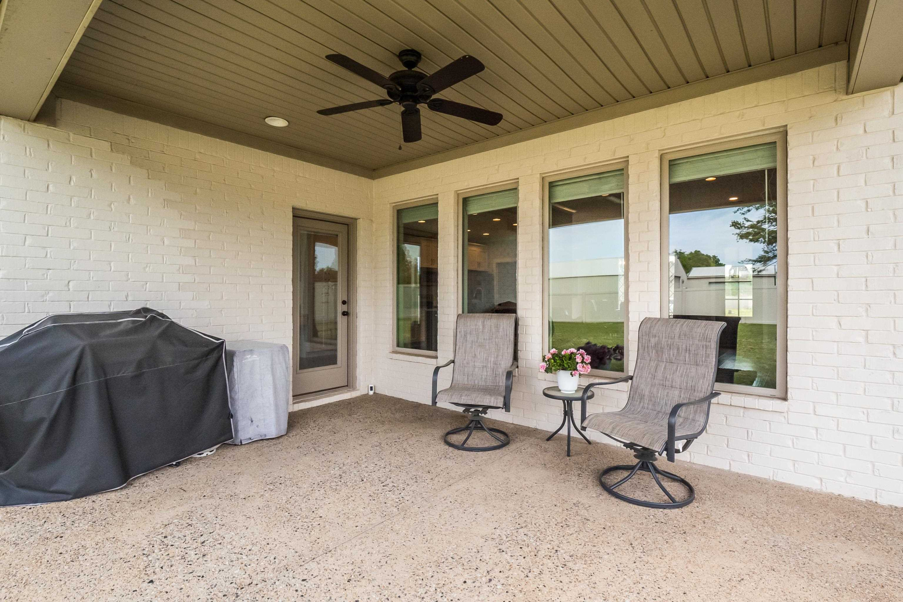 125 Saddlebrook Drive