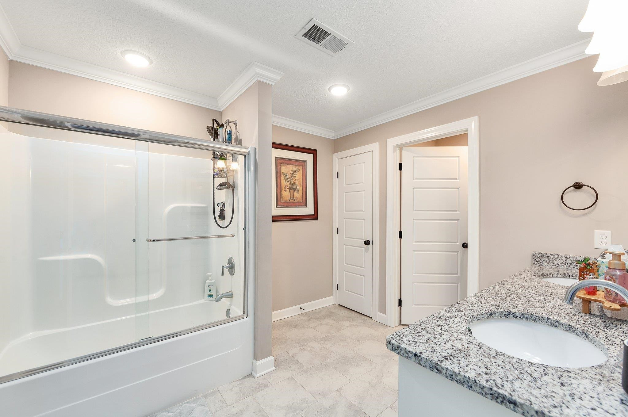 36 Doe Valley Cove