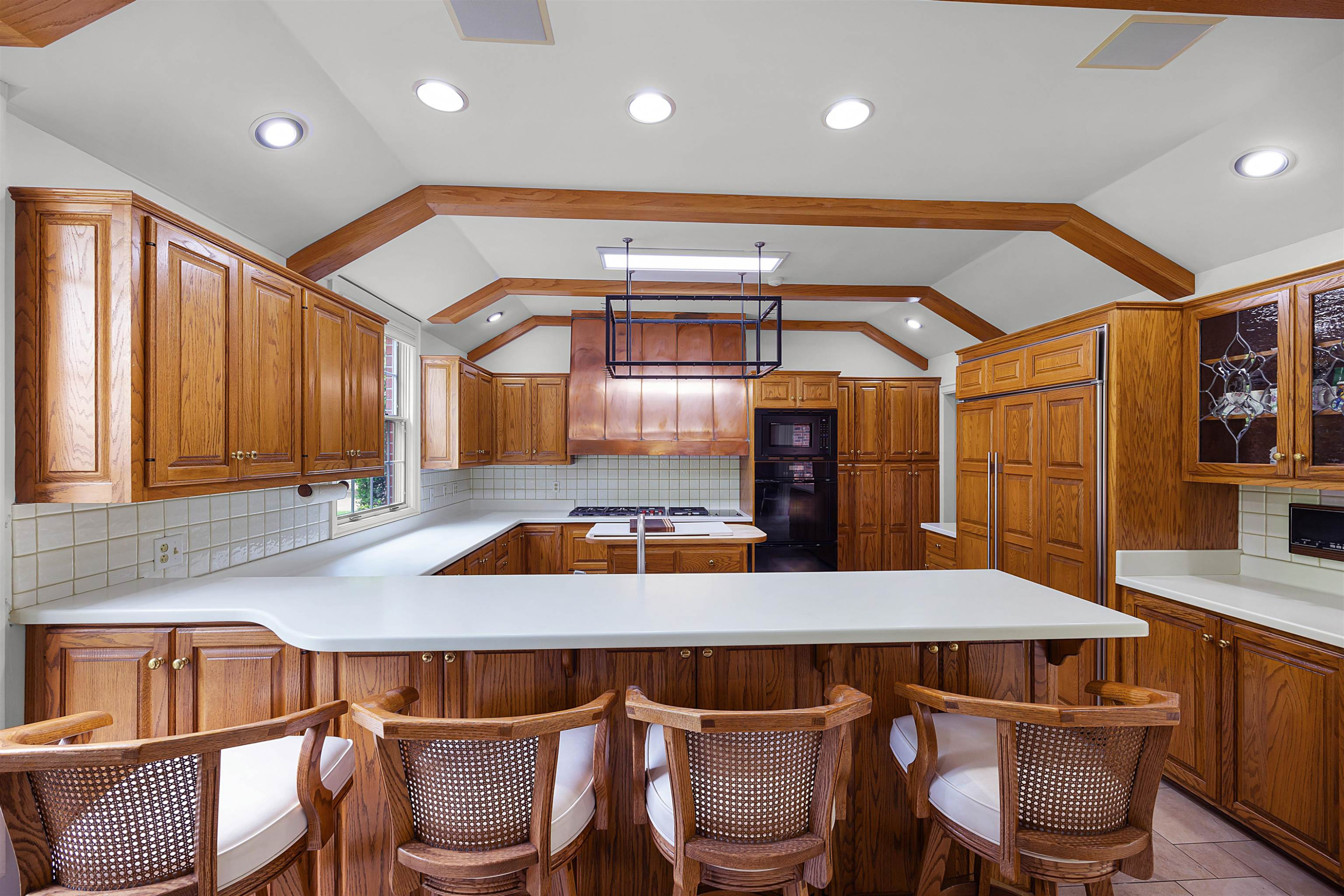 225 Tuckahoe Road