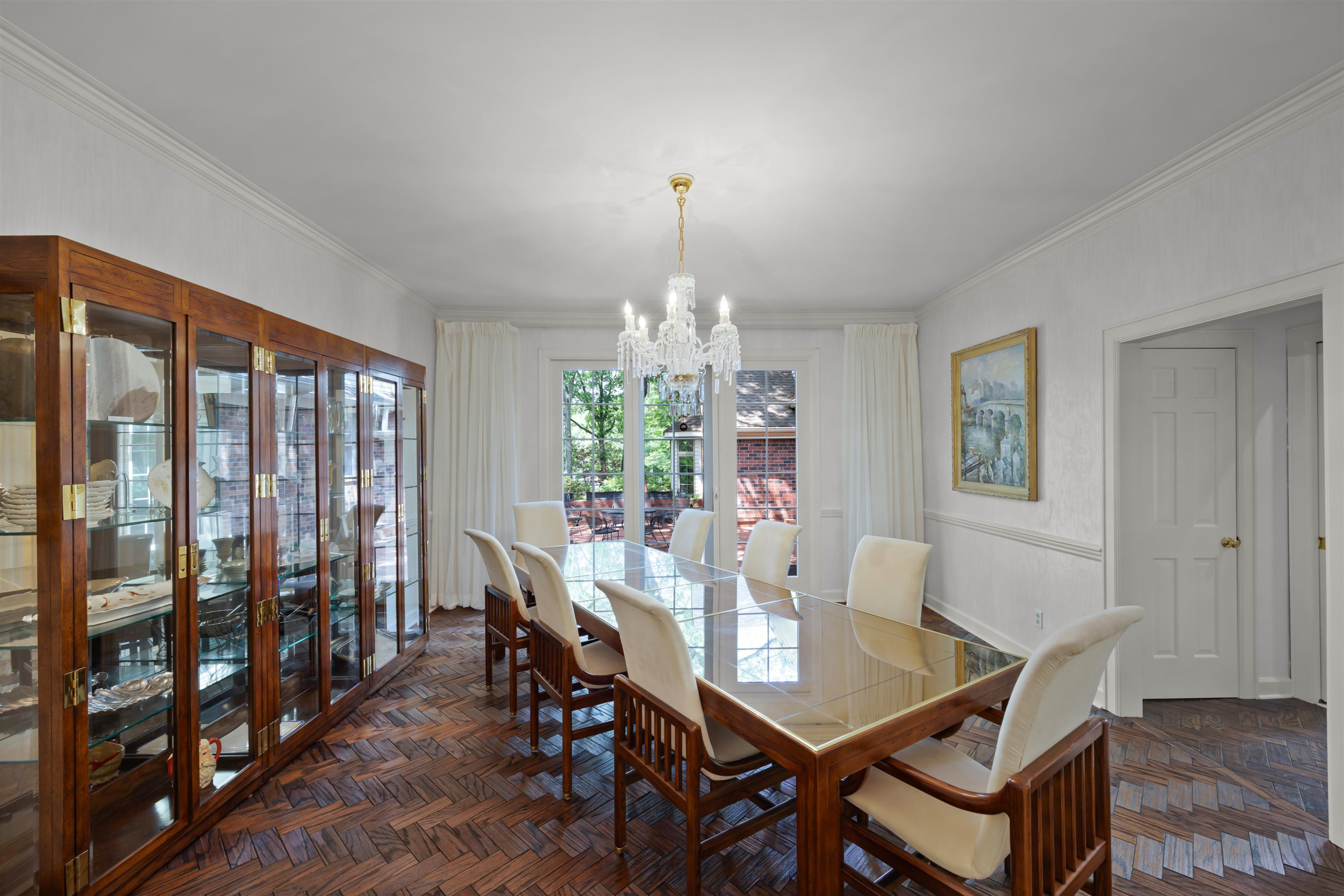 225 Tuckahoe Road