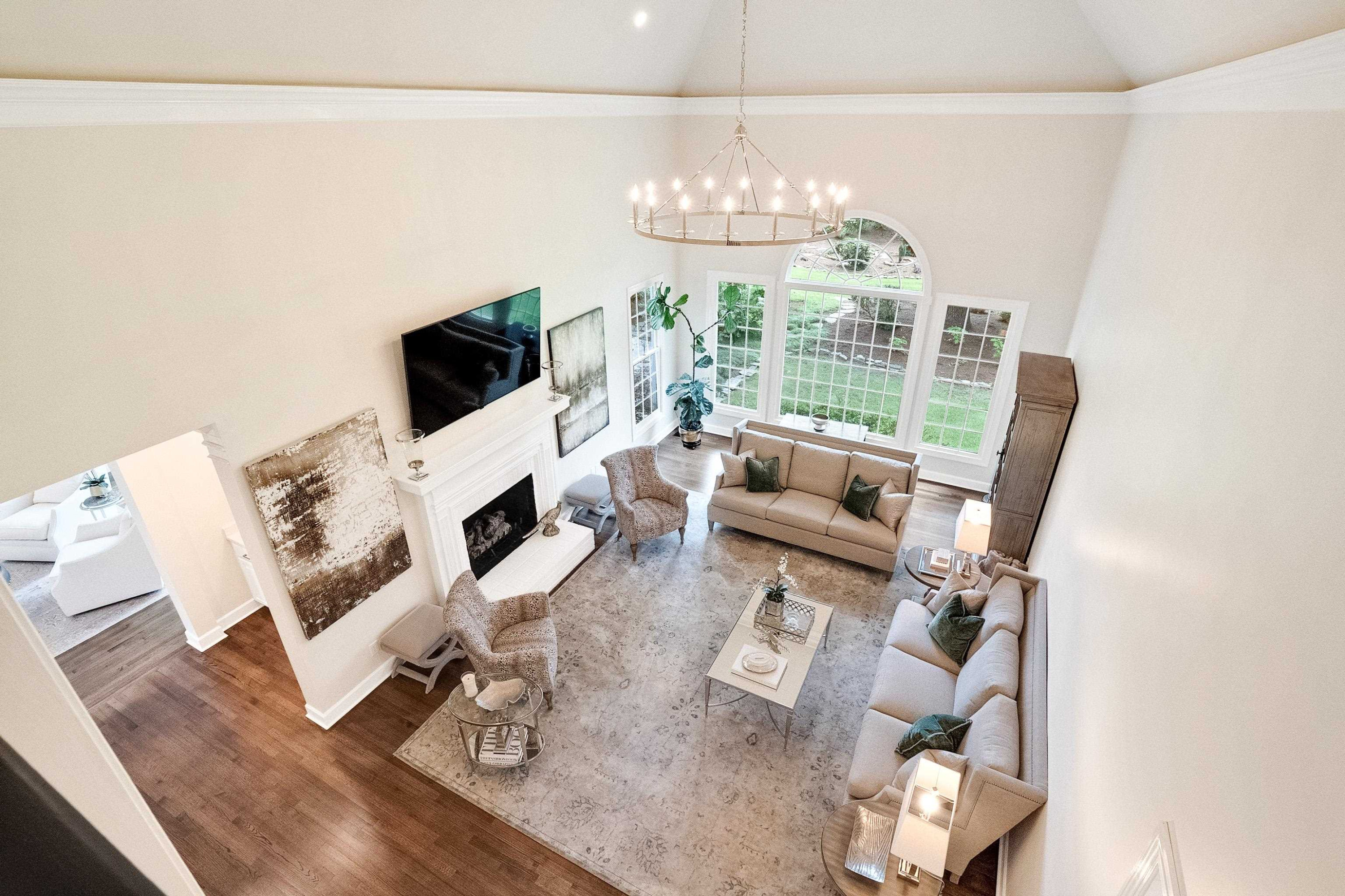 9 Deepwood Drive
