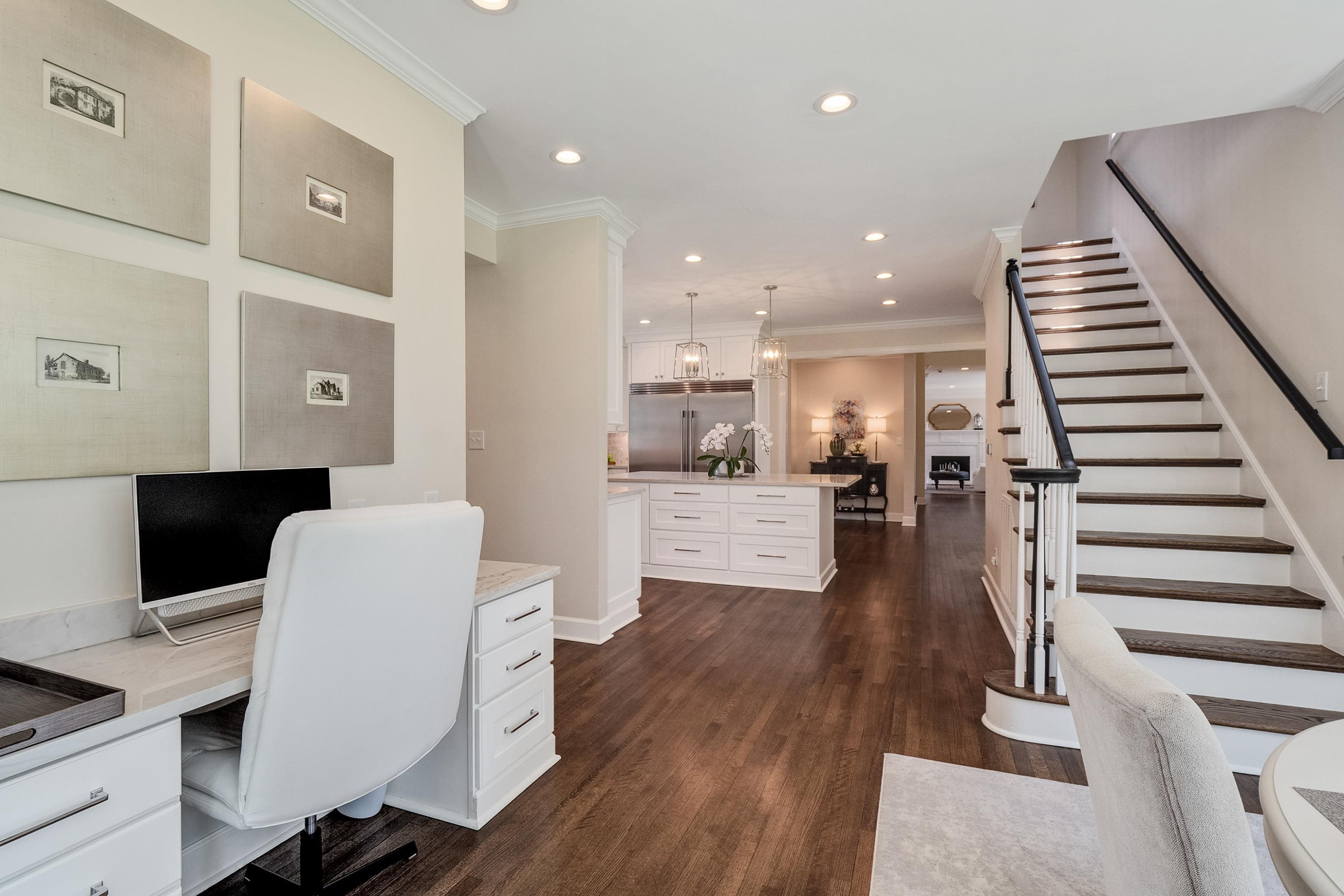 9 Deepwood Drive