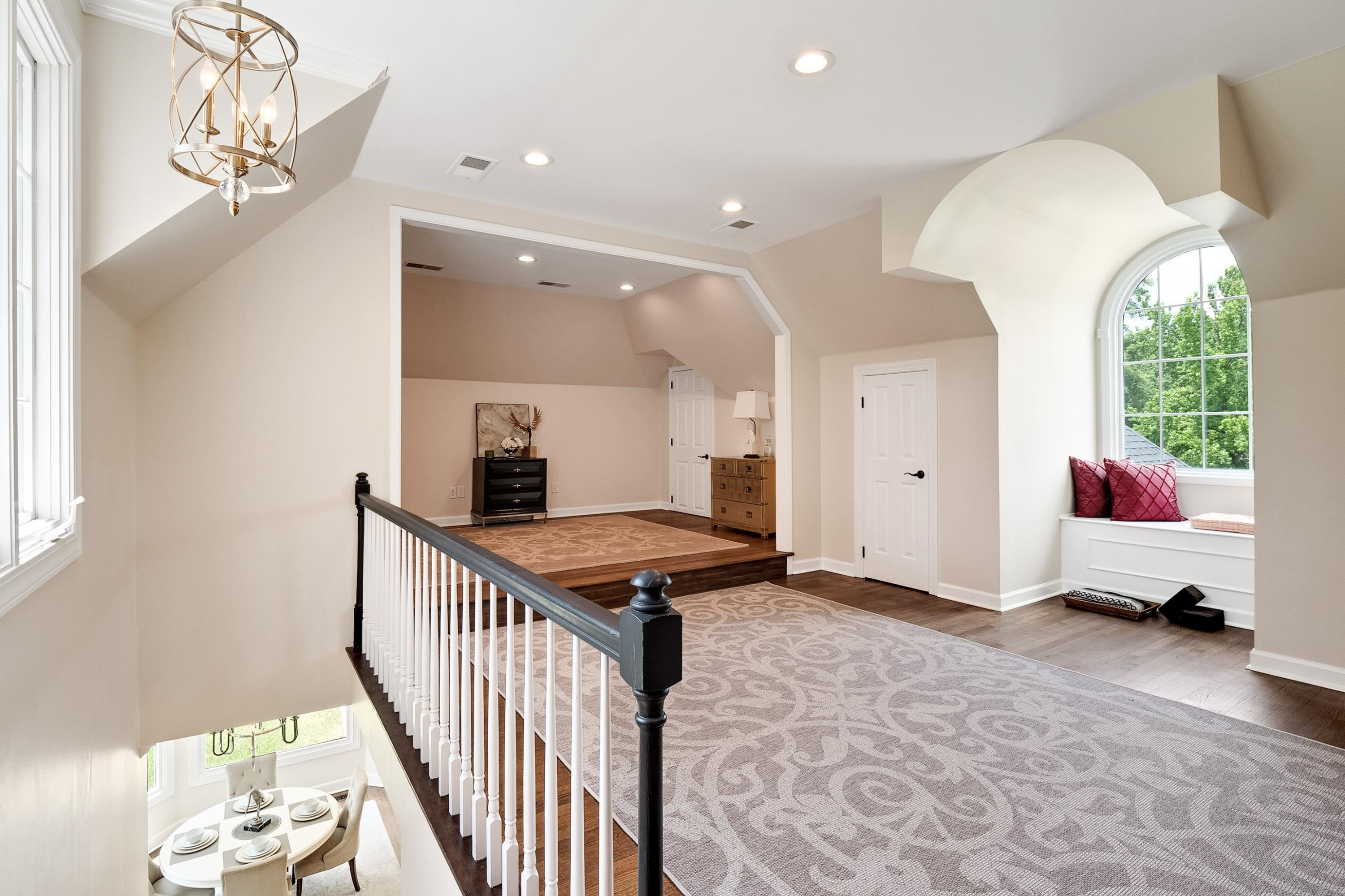 9 Deepwood Drive