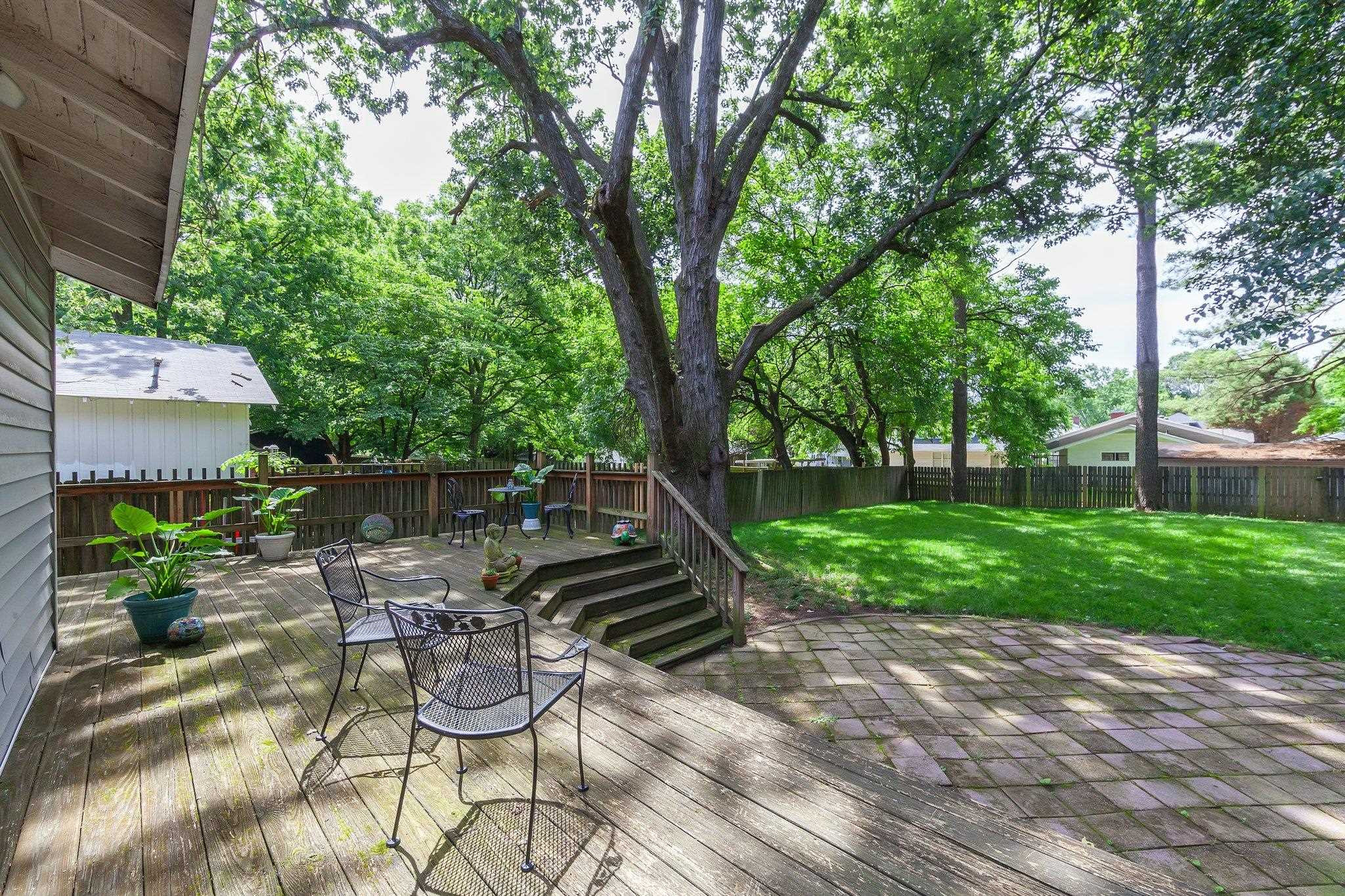 332 Division Avenue