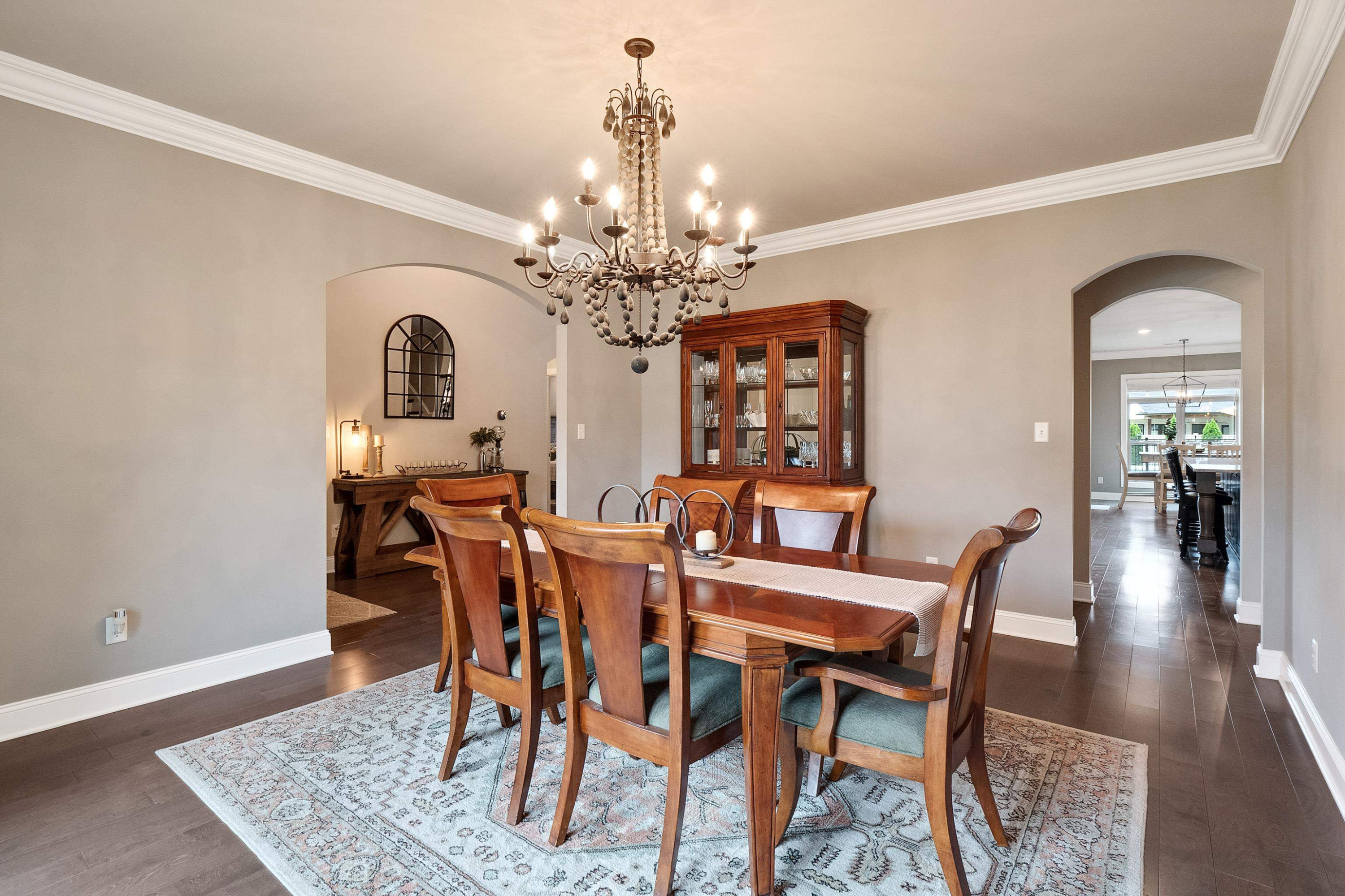 6 Winslow Cove