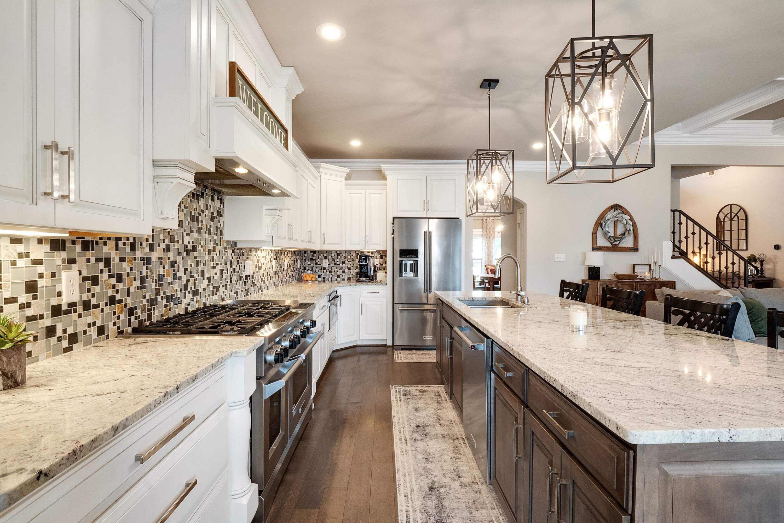6 Winslow Cove