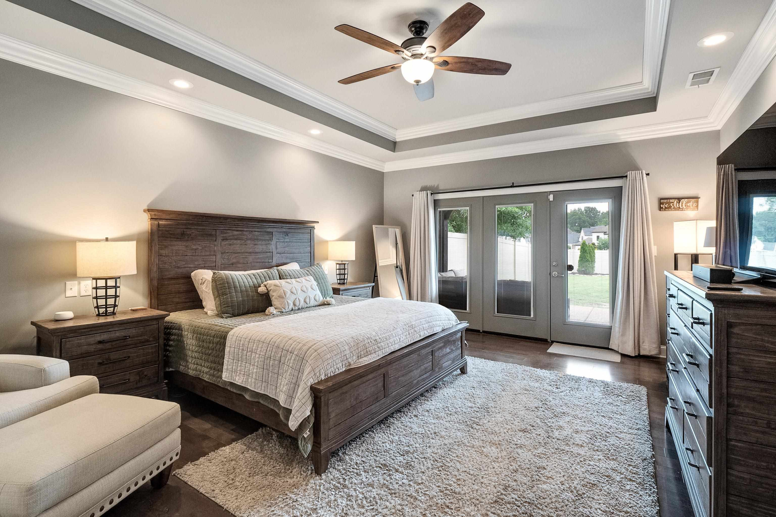 6 Winslow Cove
