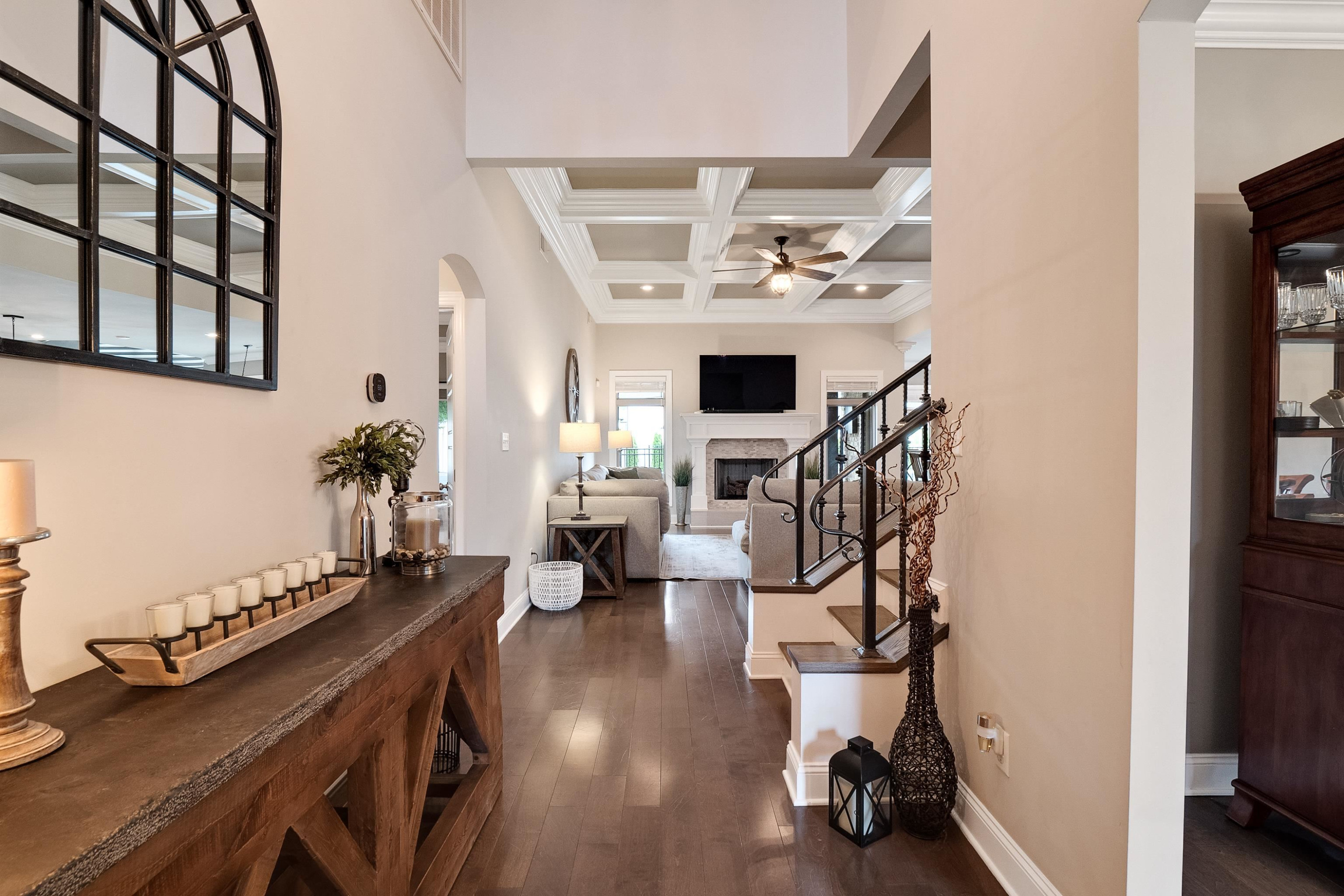 6 Winslow Cove