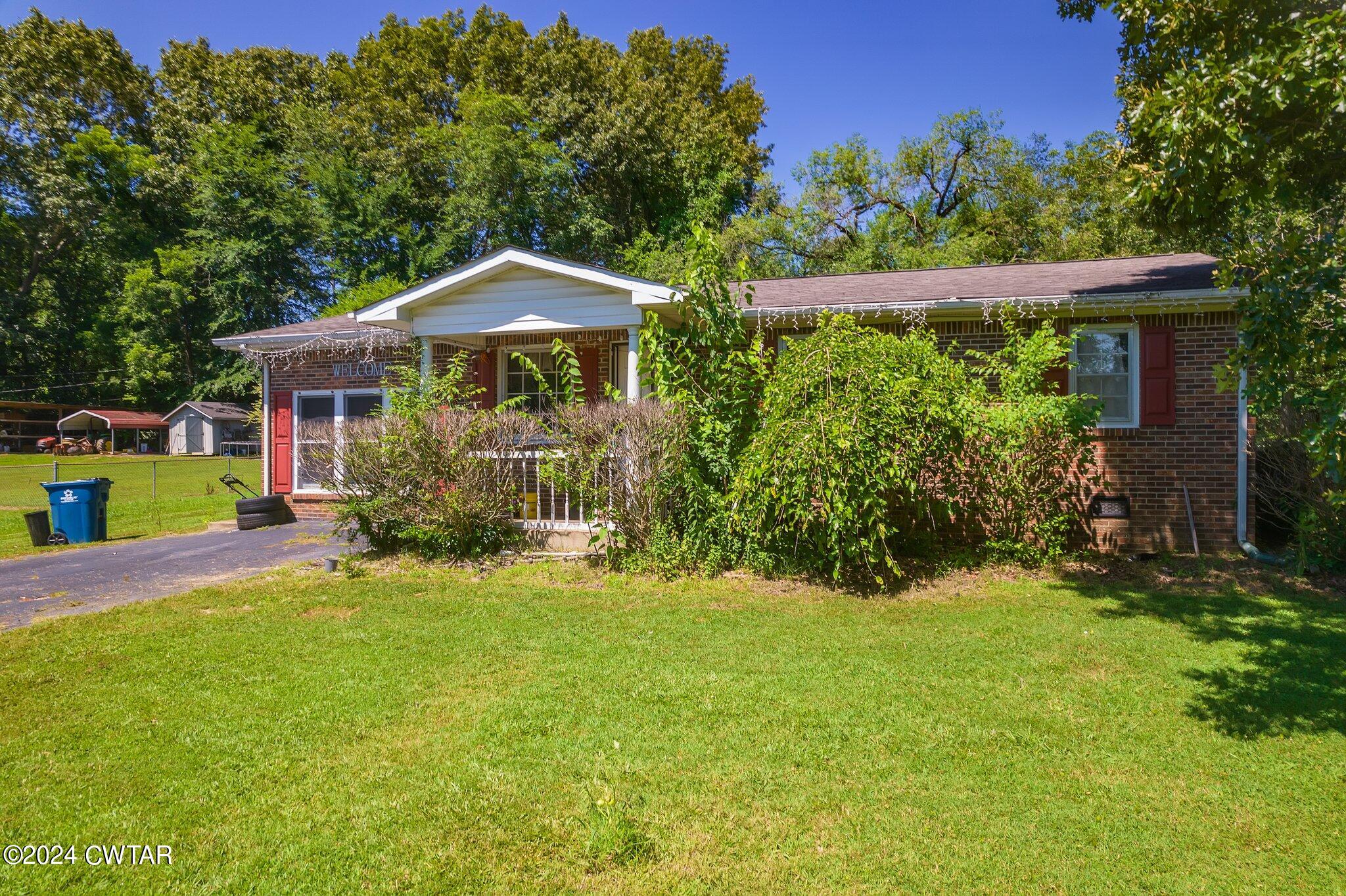 119 Robertson Avenue