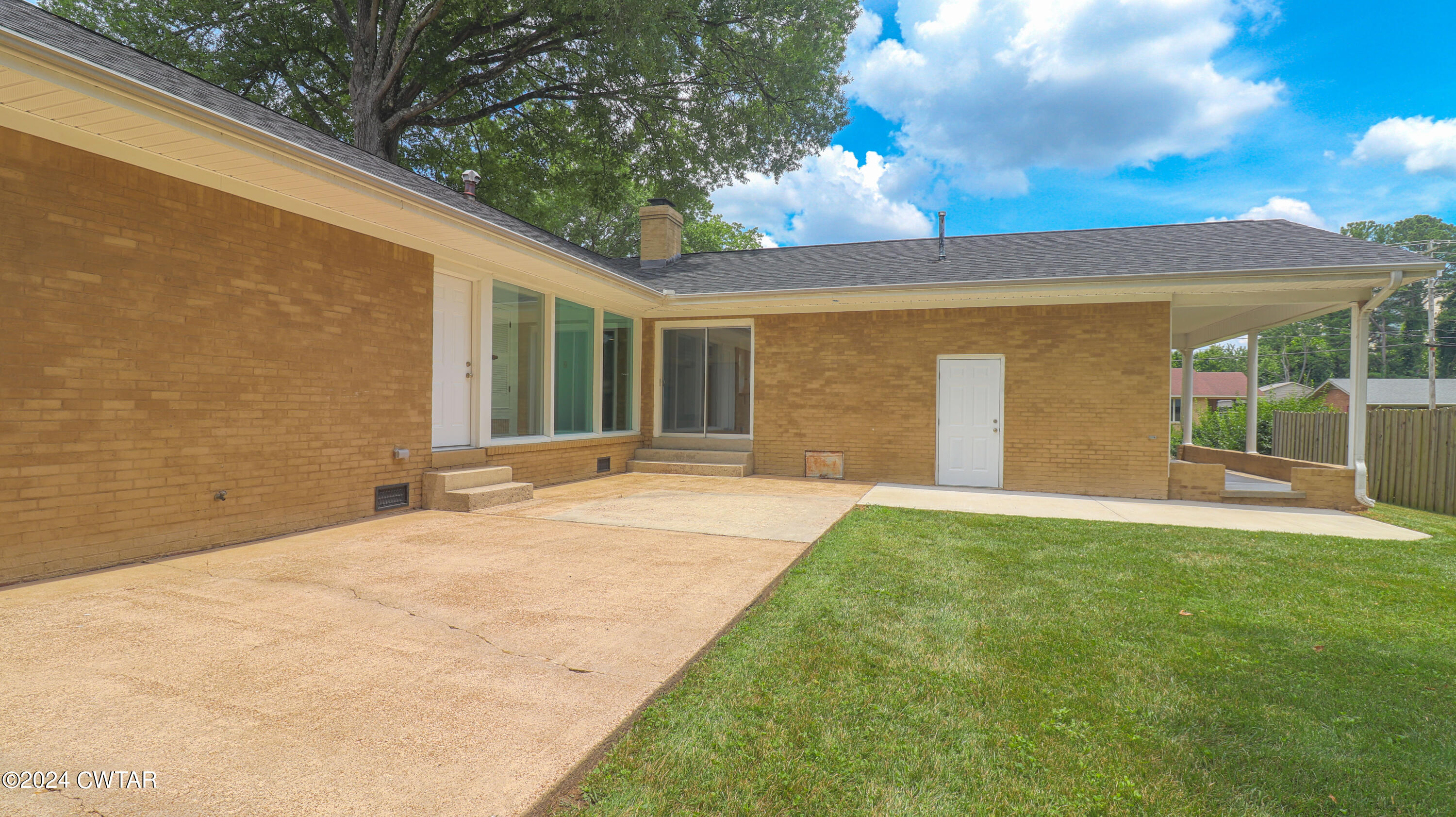 8 Woodhaven Drive