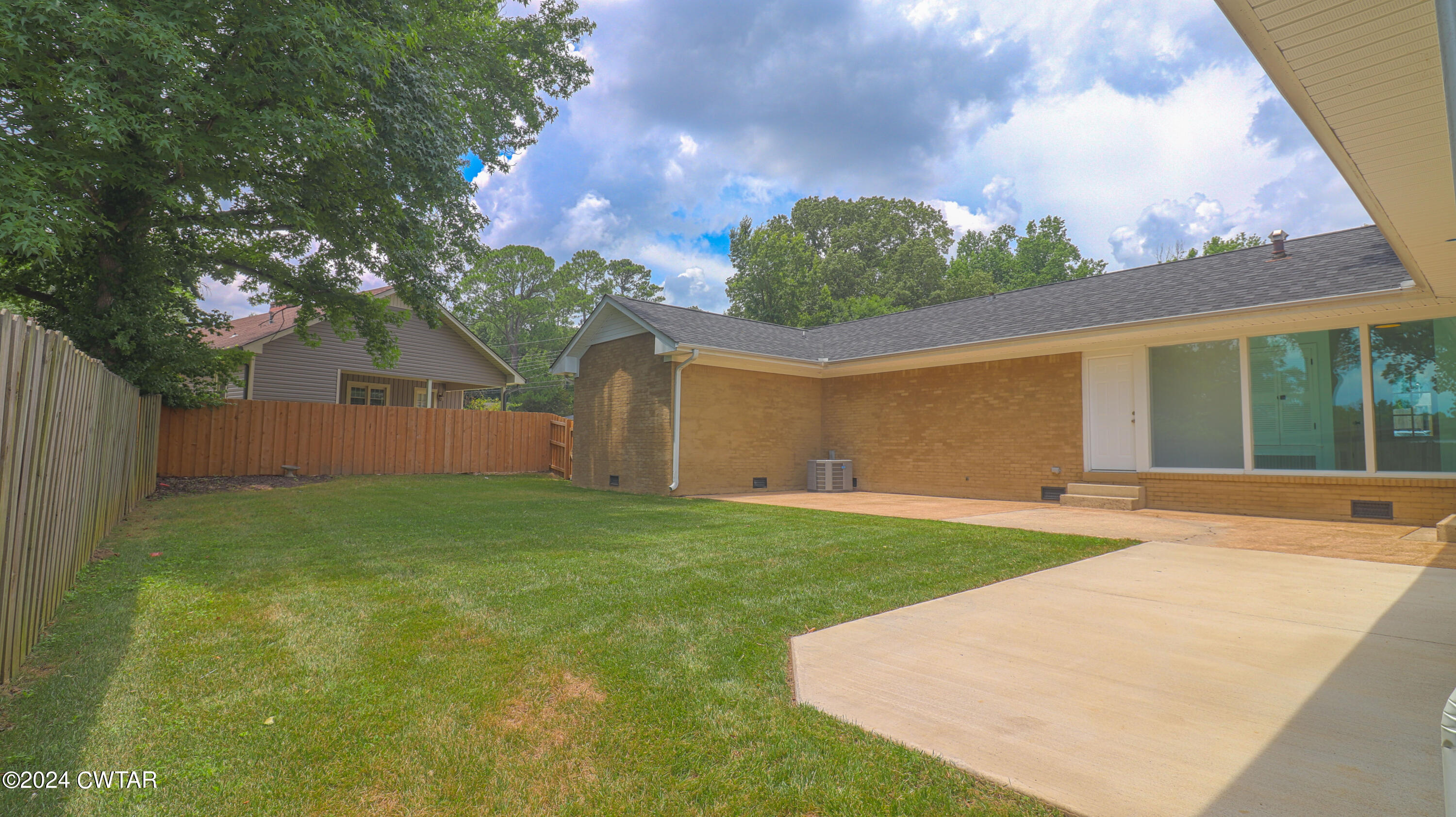 8 Woodhaven Drive