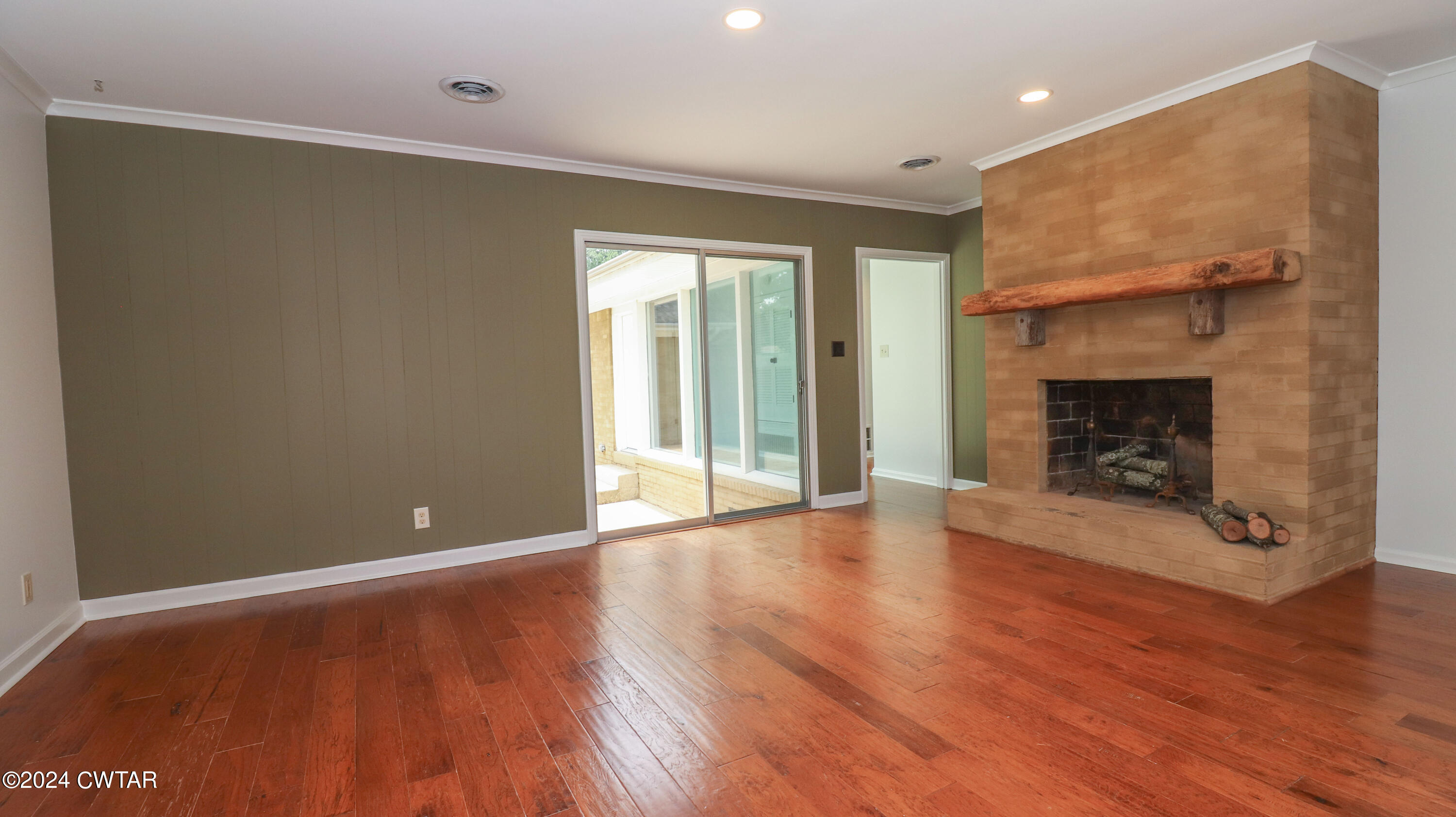 8 Woodhaven Drive