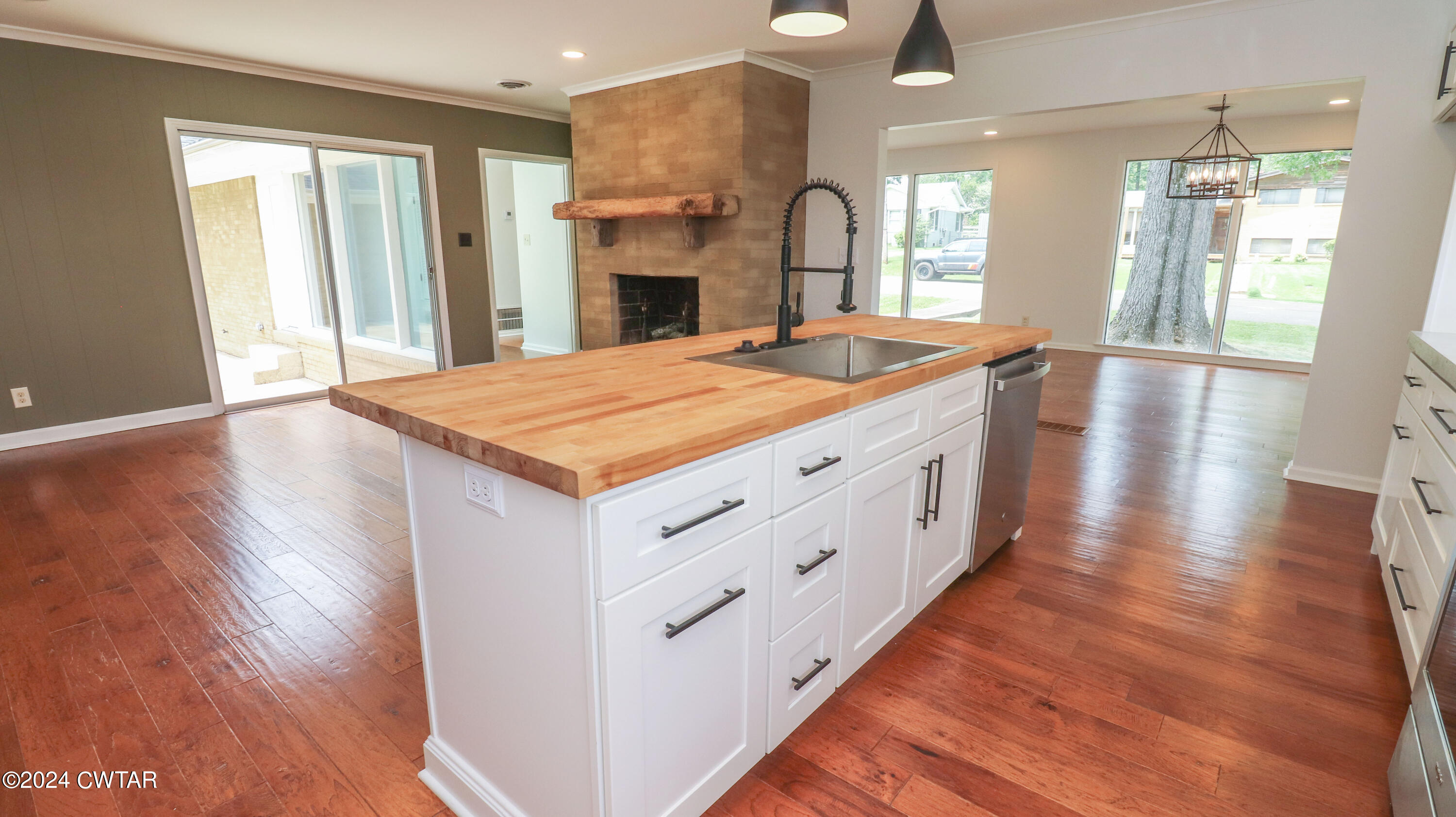 8 Woodhaven Drive