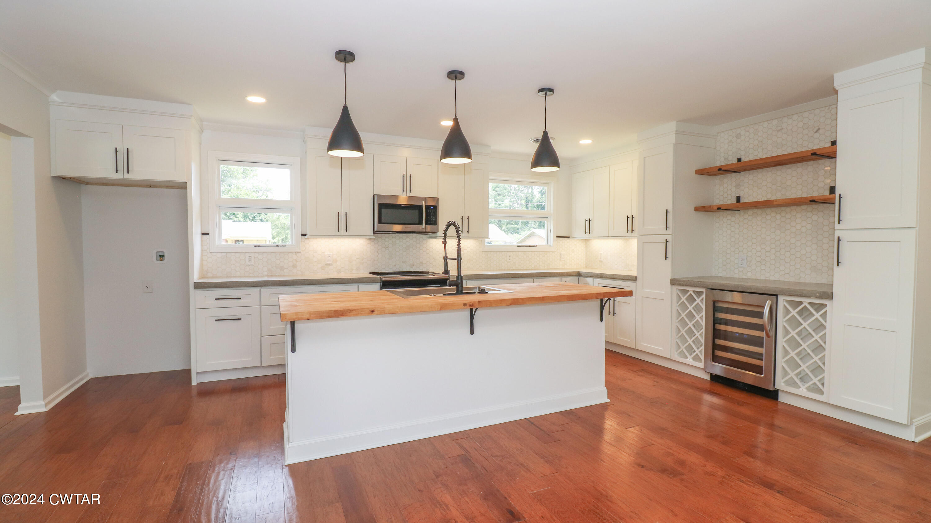 8 Woodhaven Drive