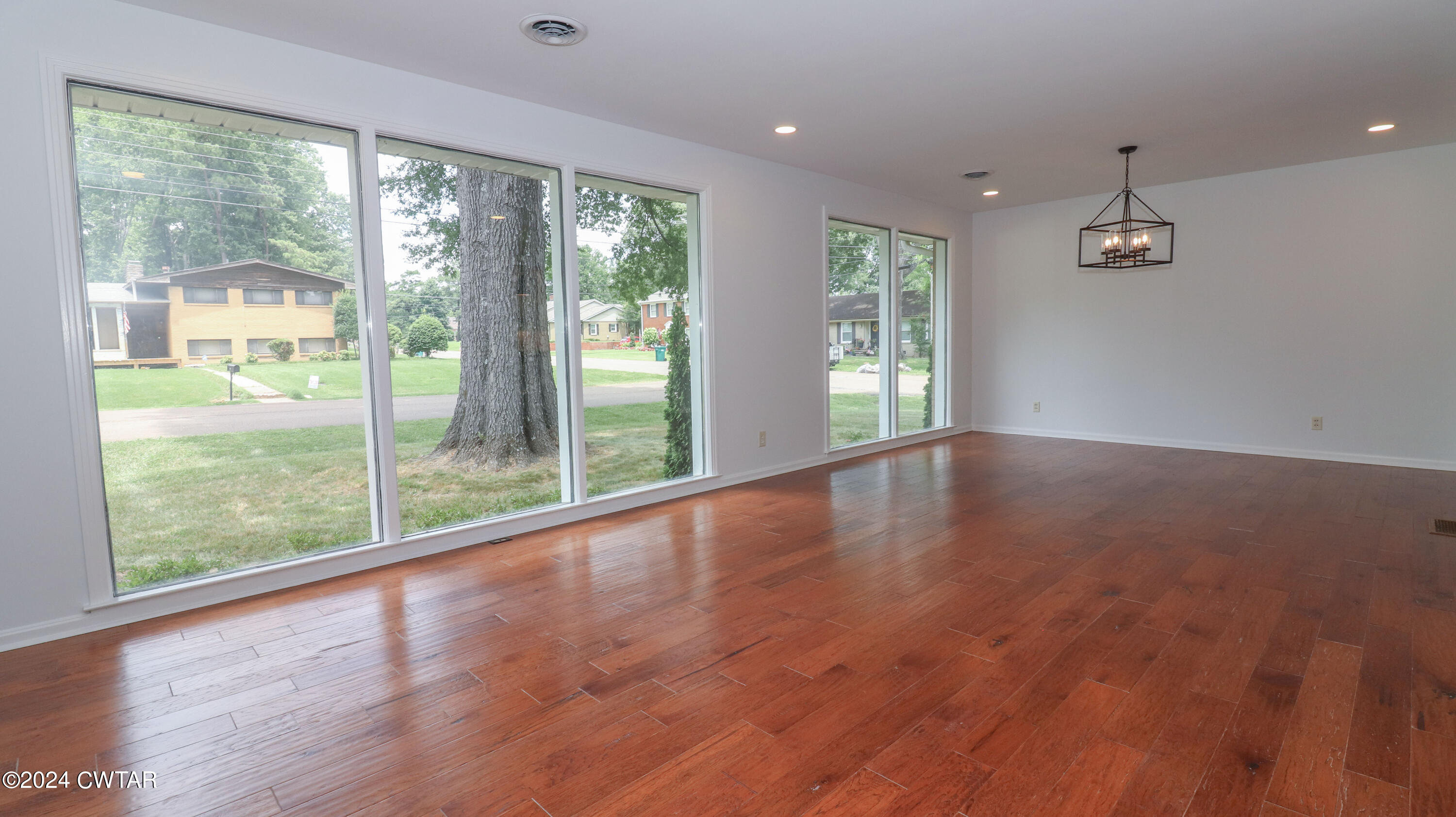 8 Woodhaven Drive