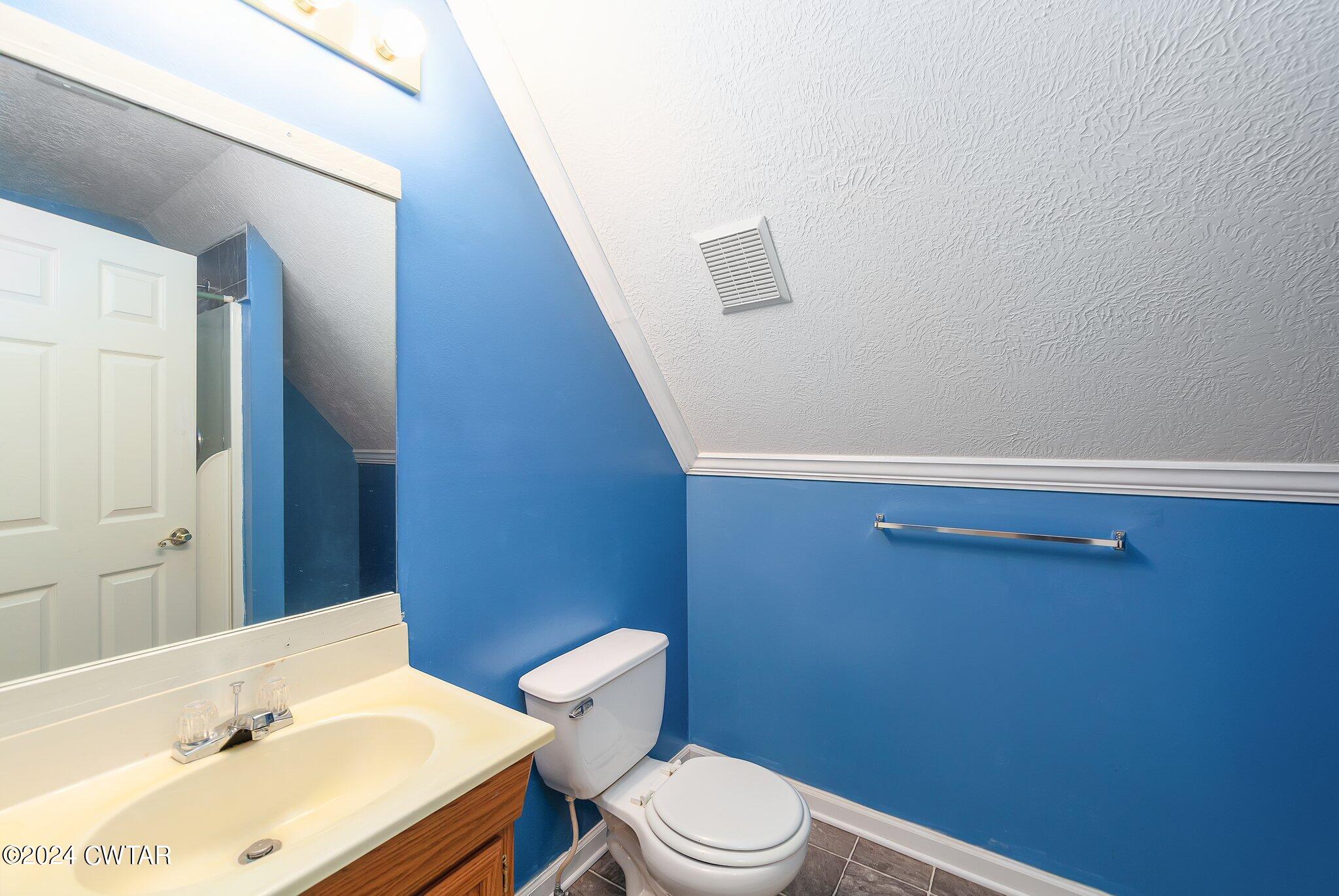 24 Summerview Drive