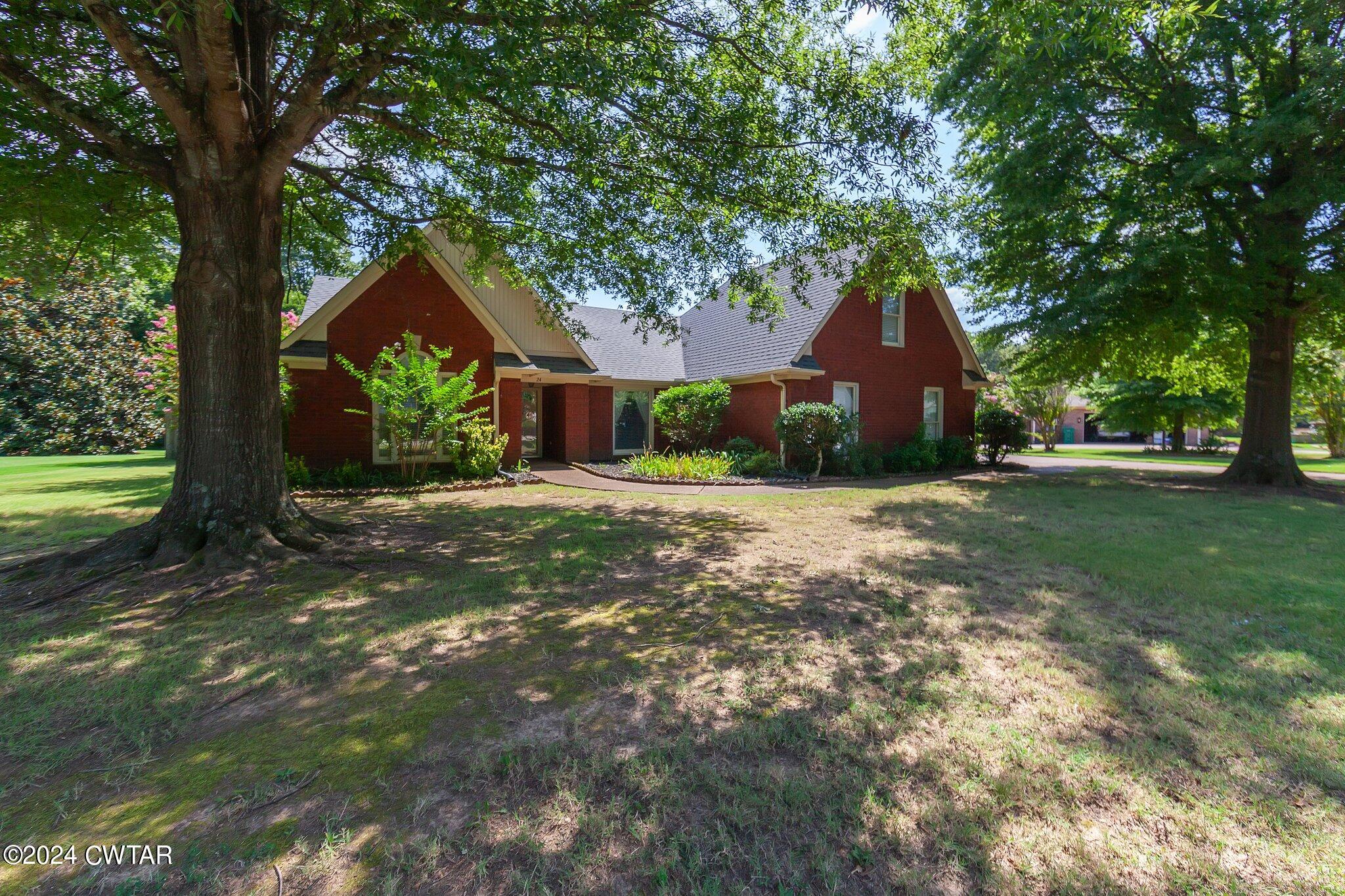 24 Summerview Drive