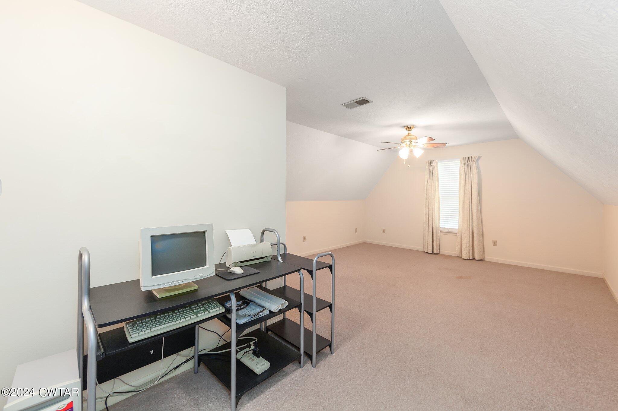 24 Summerview Drive