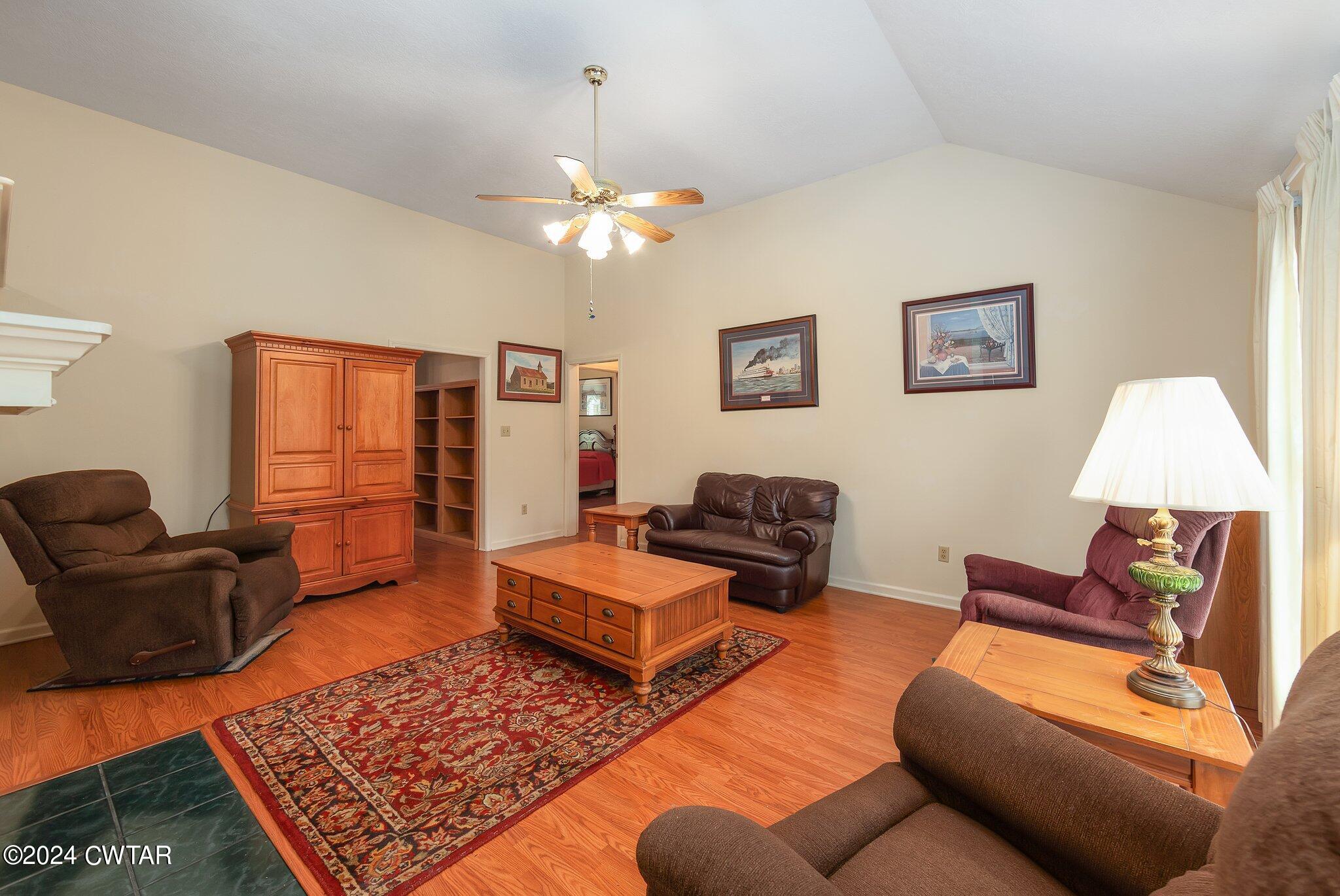 24 Summerview Drive