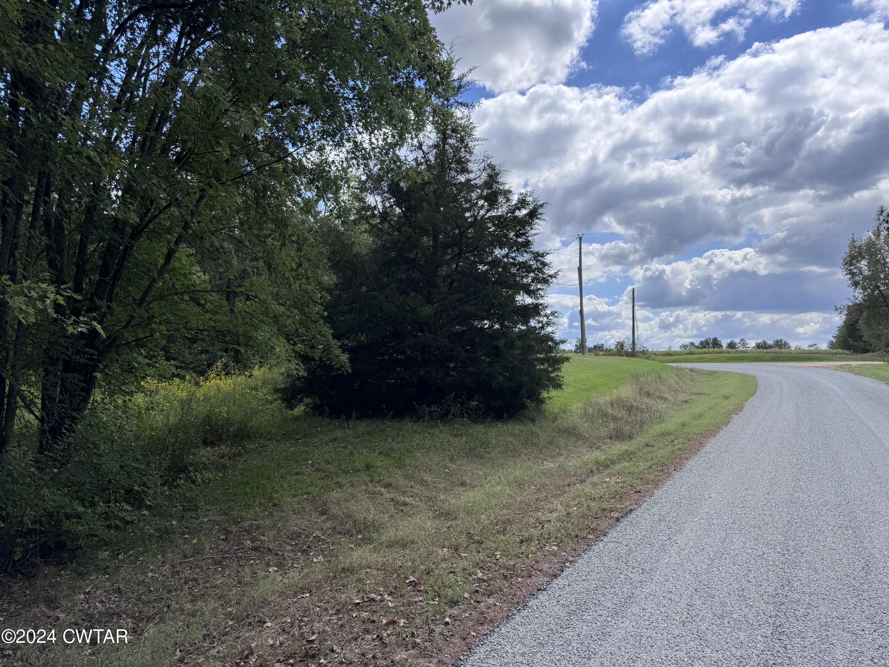 888 Charlie Lewis Road