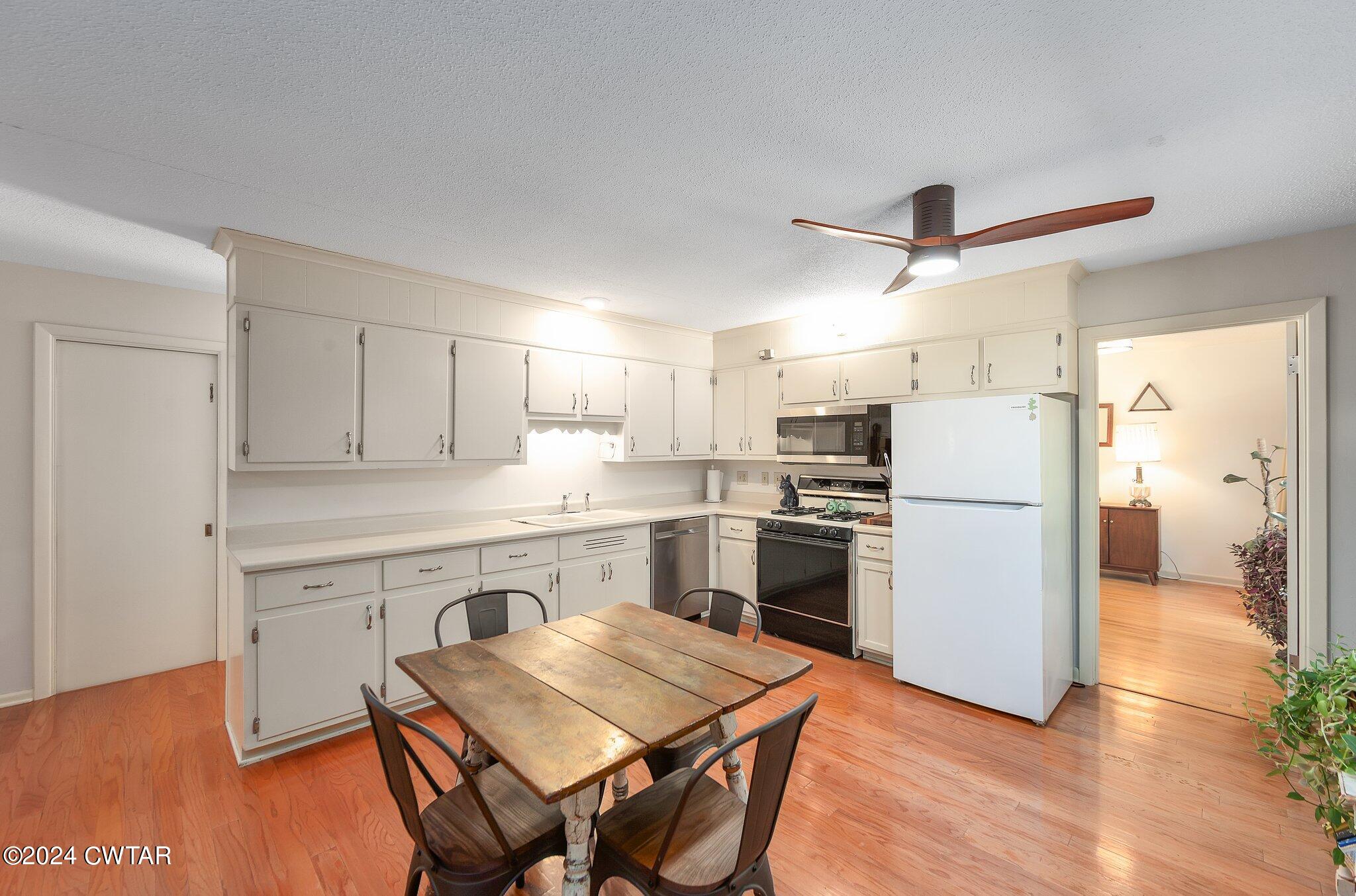 53 Omar Circle