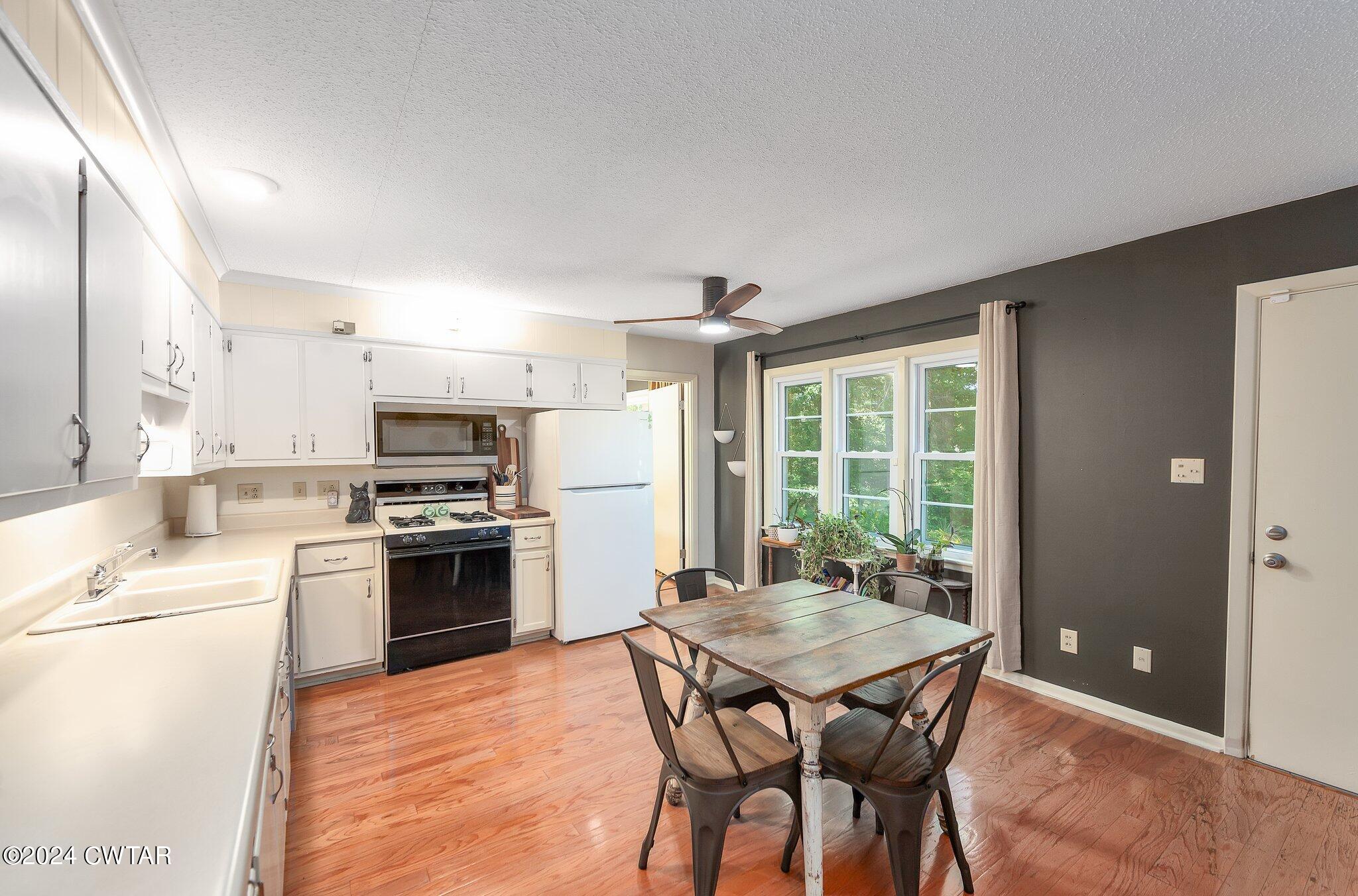 53 Omar Circle