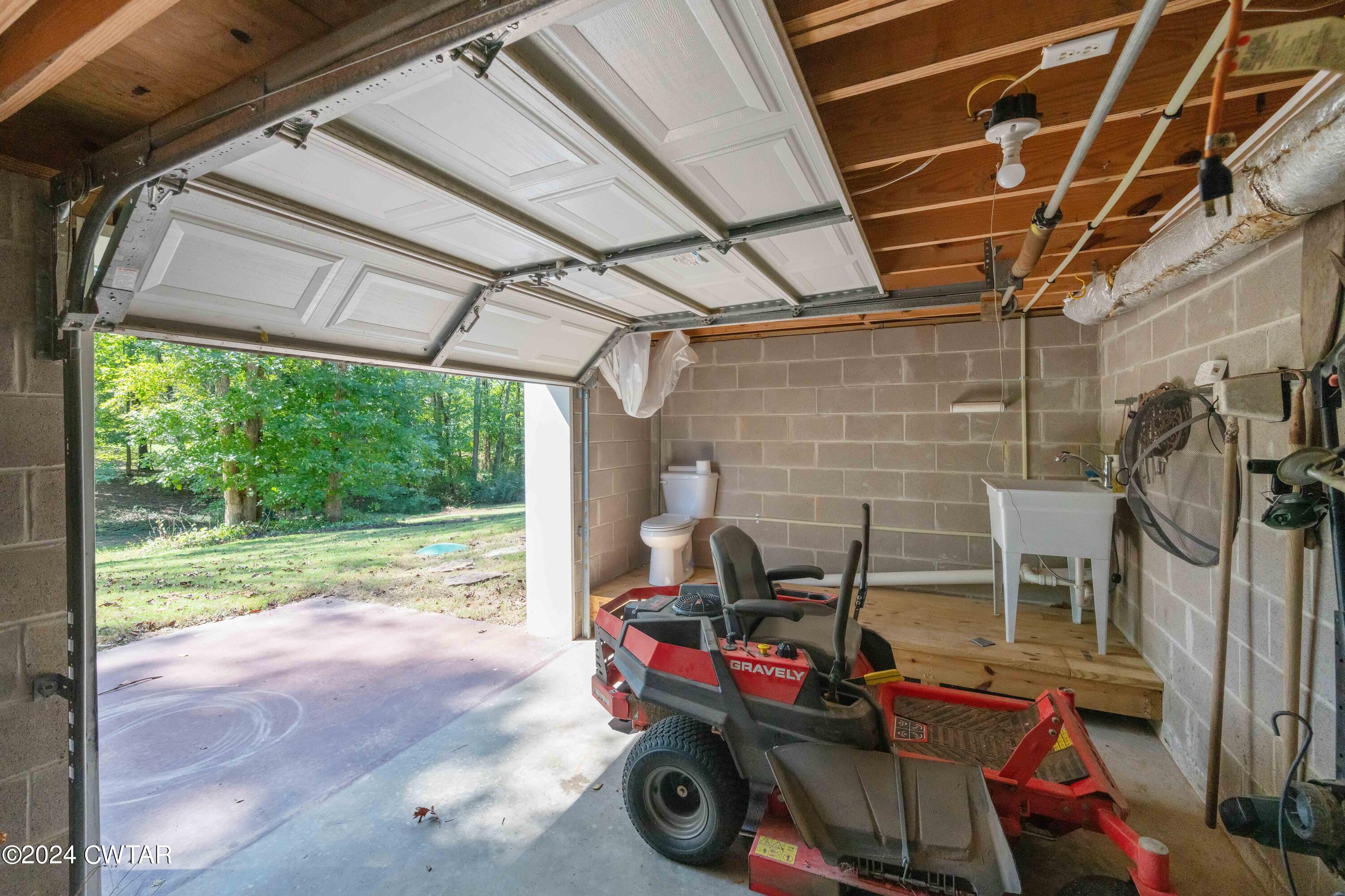 775 Hidden Hills Circle