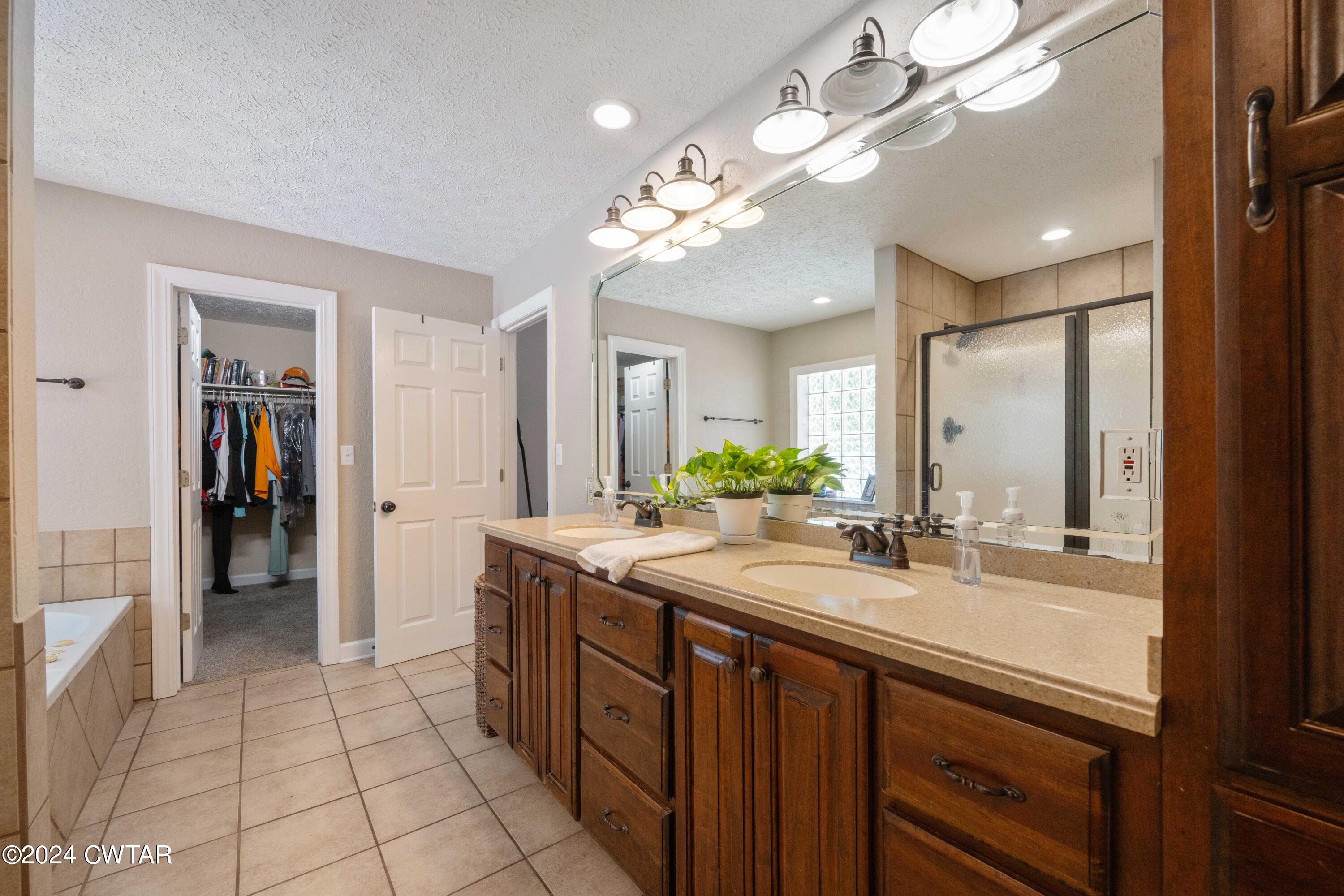 775 Hidden Hills Circle