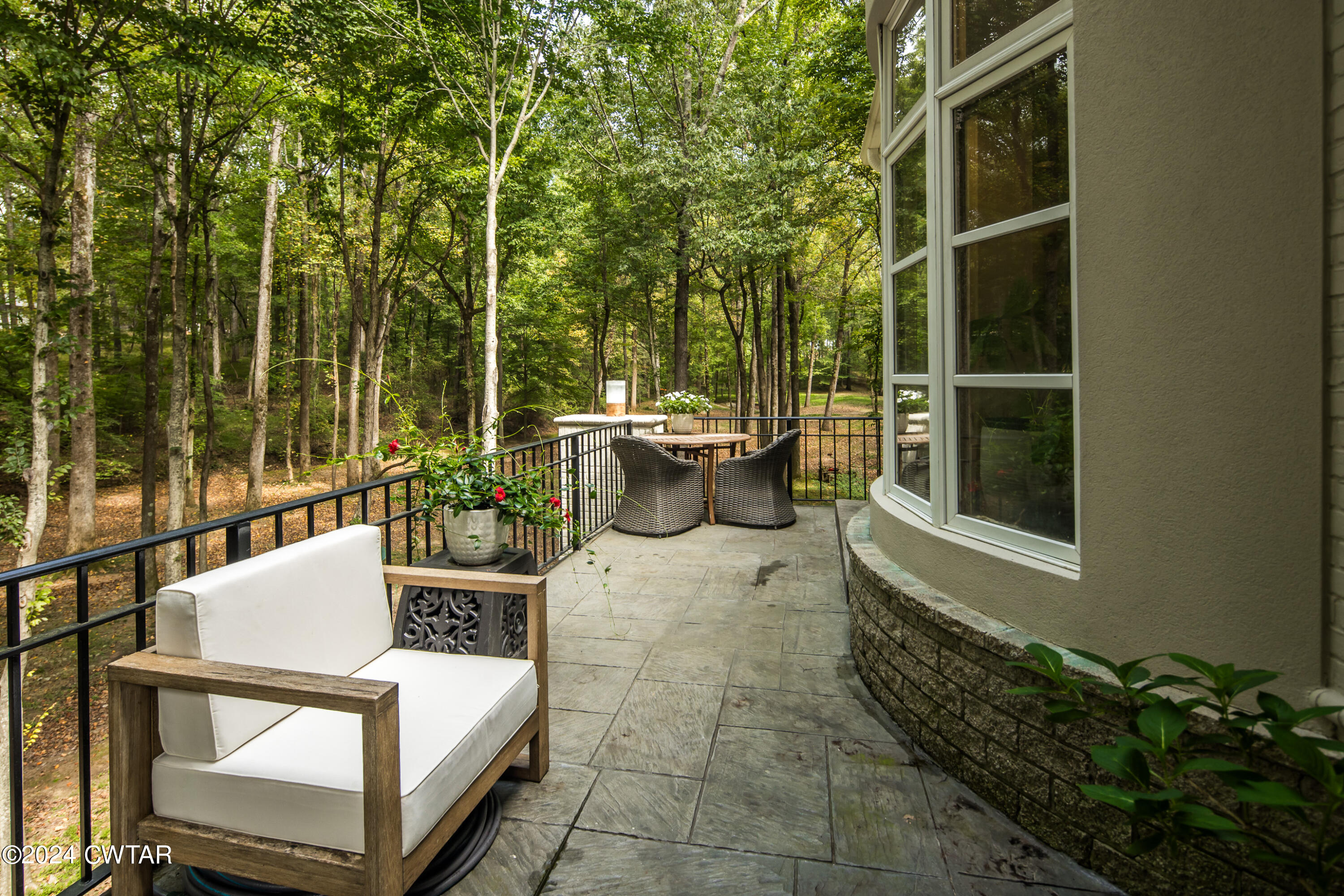 9 Windwood Drive