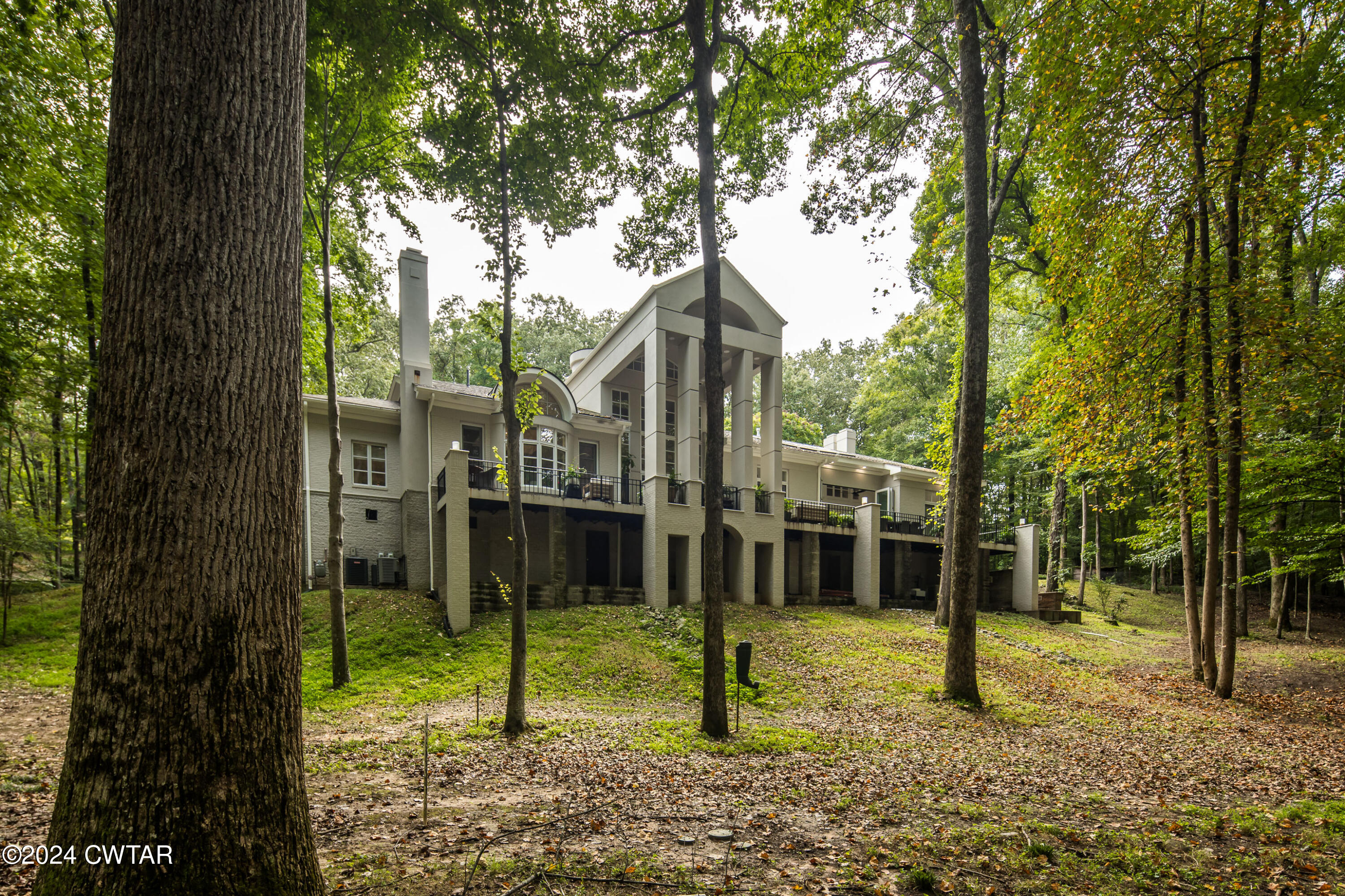 9 Windwood Drive