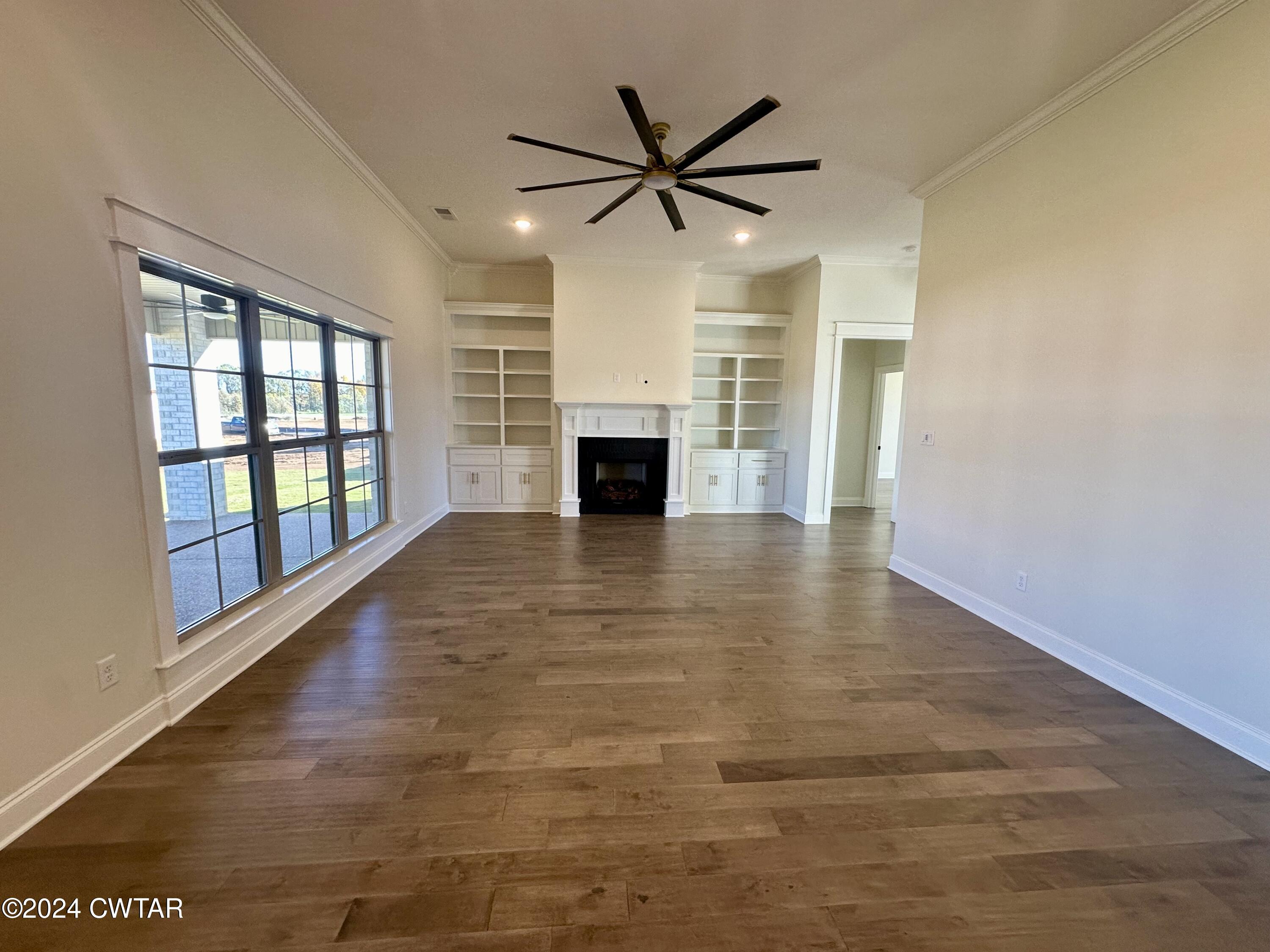 12 Miriam Cove