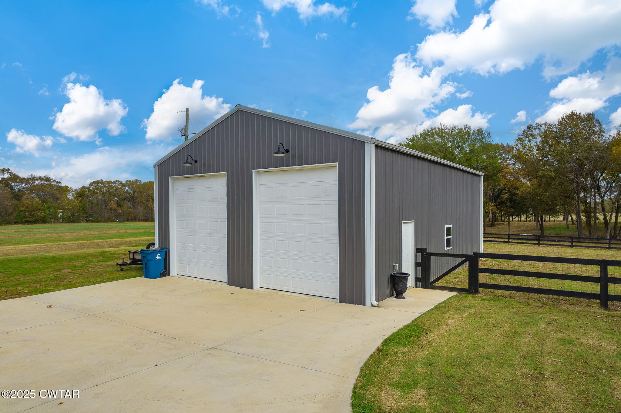 23 Gibson Cemetery Road