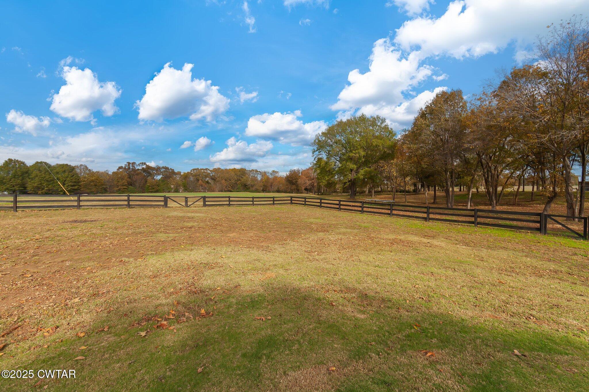 23 Gibson Cemetery Road