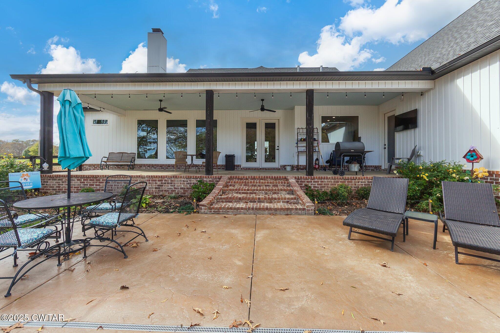 23 Gibson Cemetery Road