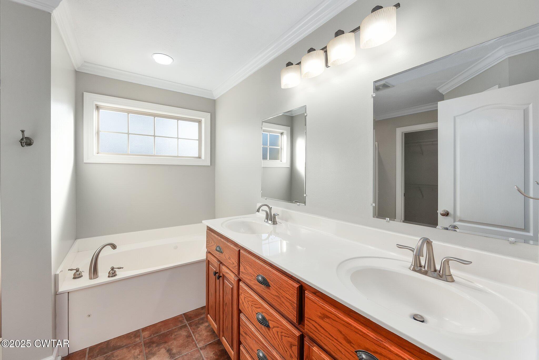 102 Hidden Creek Cove