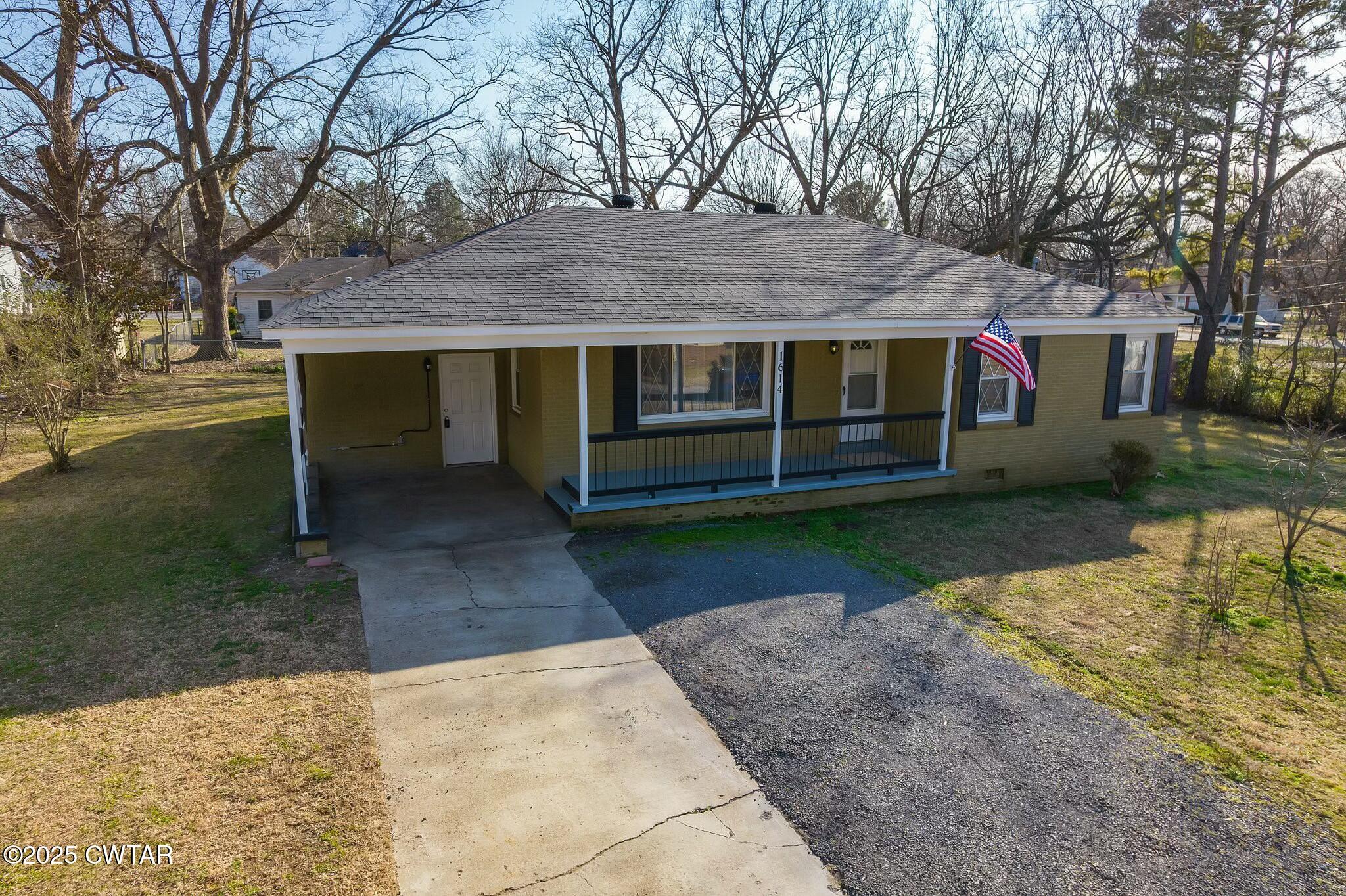 1614 Elm Street