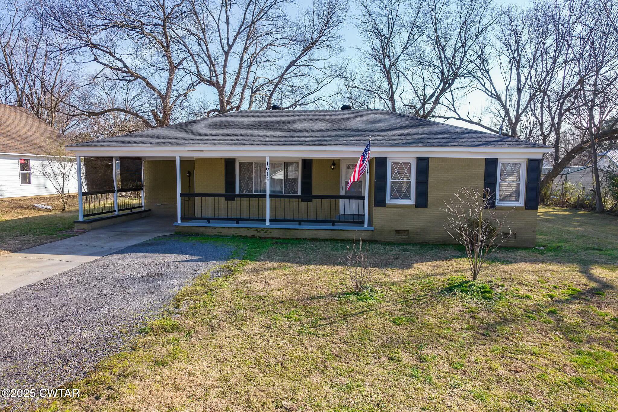 1614 Elm Street