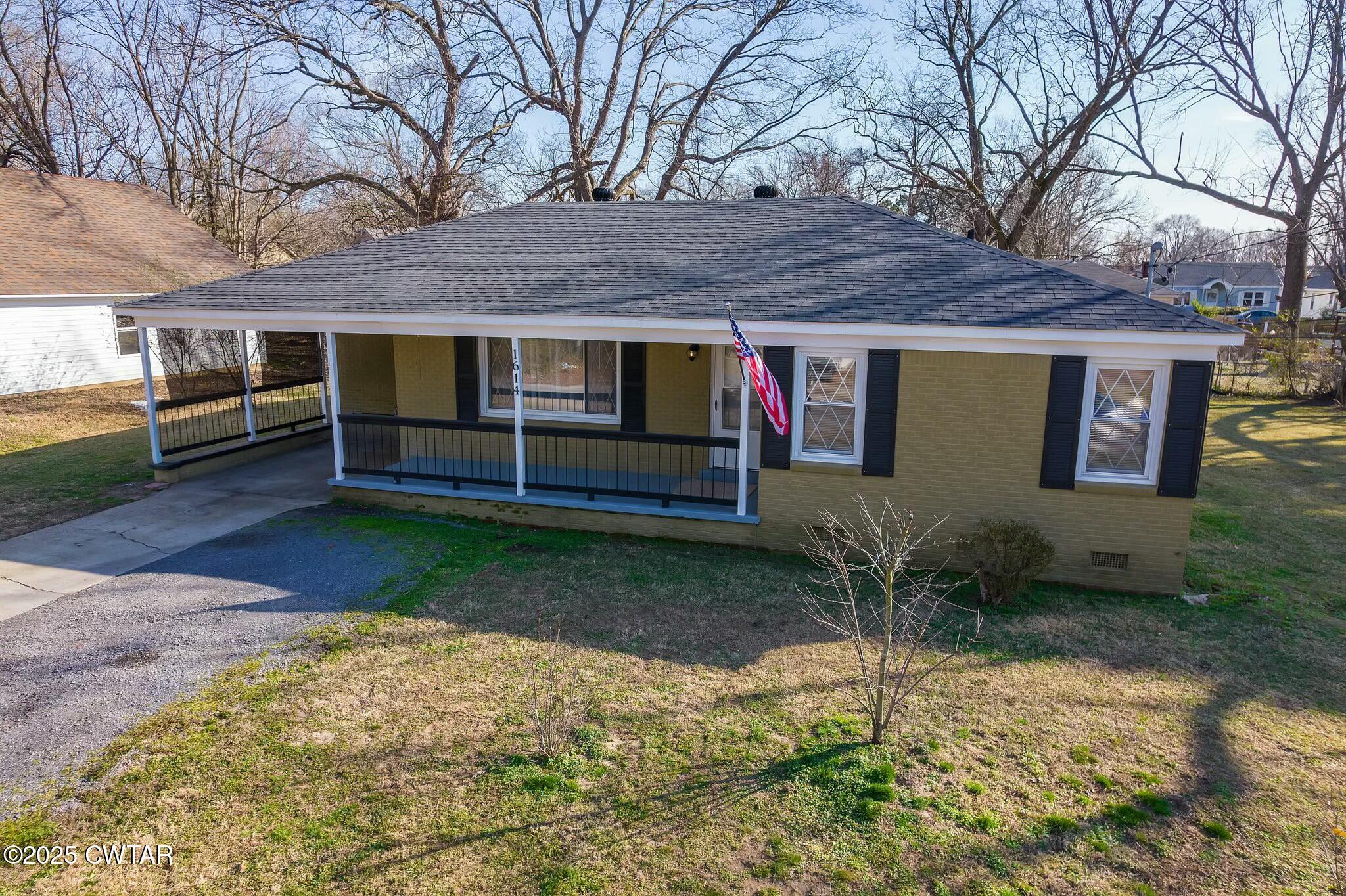 1614 Elm Street
