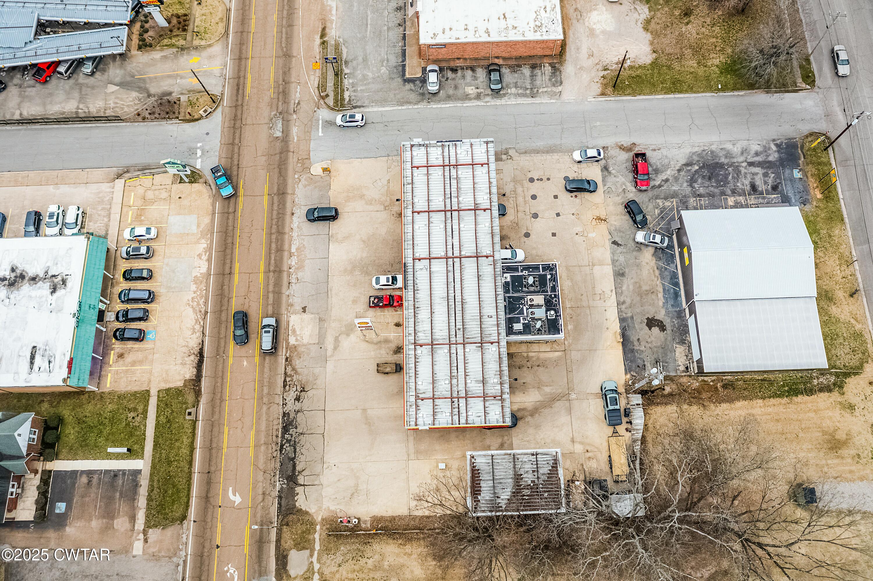 320 W Market Street